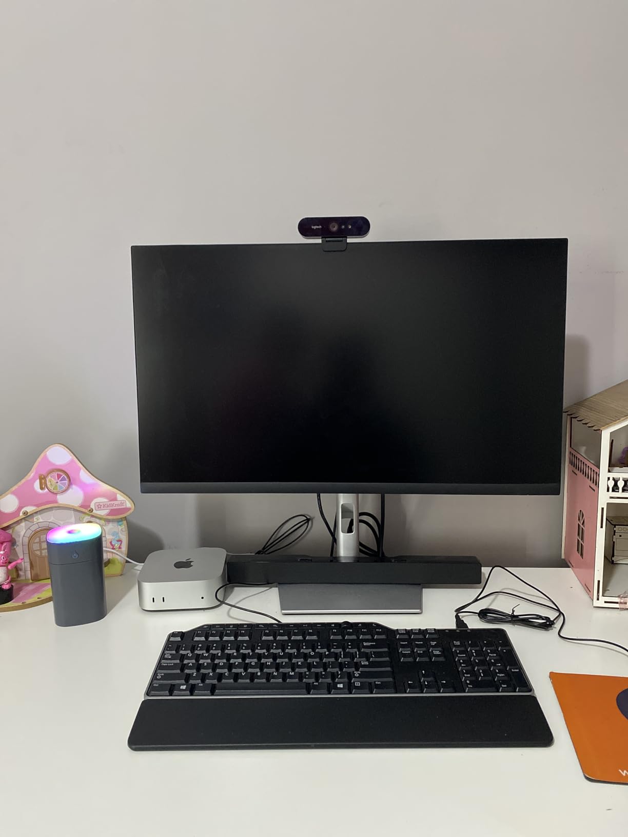 2024 Mac mini Desktop Computer with M4 chip with 10-core CPU and 10-core GPU, 24GB Unified Memory, 512GB SSD Storage, Gigabit Ethernet customer photo 2