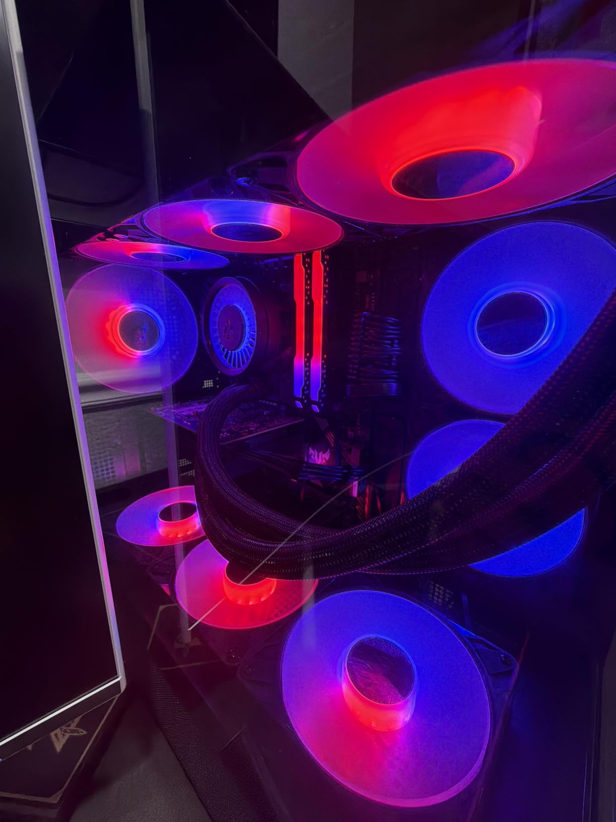 ARCTIC Liquid Freezer III Pro 360 A-RGB (White) - AIO CPU Cooler, 3 x 120 mm Water Cooling, 38 mm Radiator, PWM Pump, VRM Fan, AMD AM5/AM4, Intel LGA1851/1700 Contact Frame - White customer photo 2