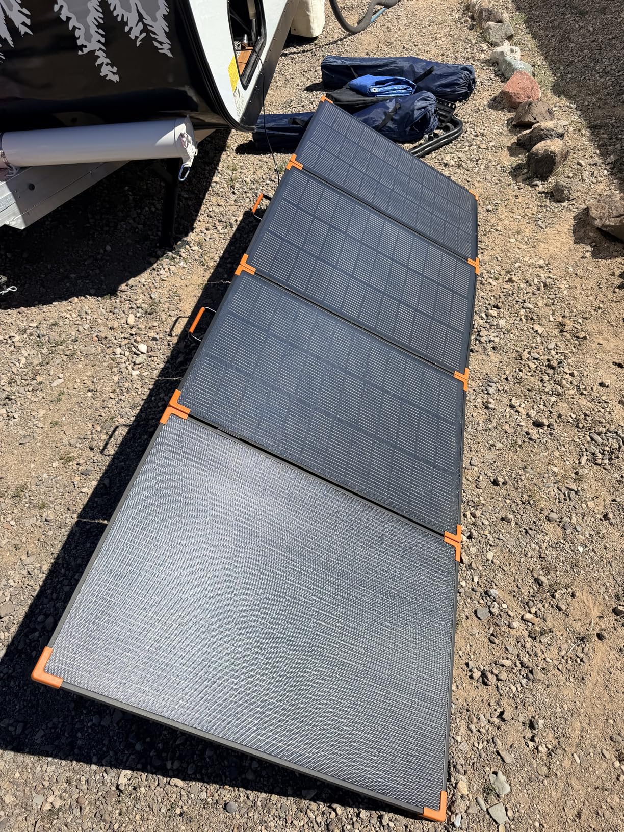 ZOUPW 350W Portable Solar Panel, N-Type 16BB 25% High Efficiency Foldable Solar Charger for Jackery/EcoFlow Delta/Anker Solix C1000/Bluetti,IP68 Waterproof OffGrid Power for RV Camping Power Backup customer photo 2