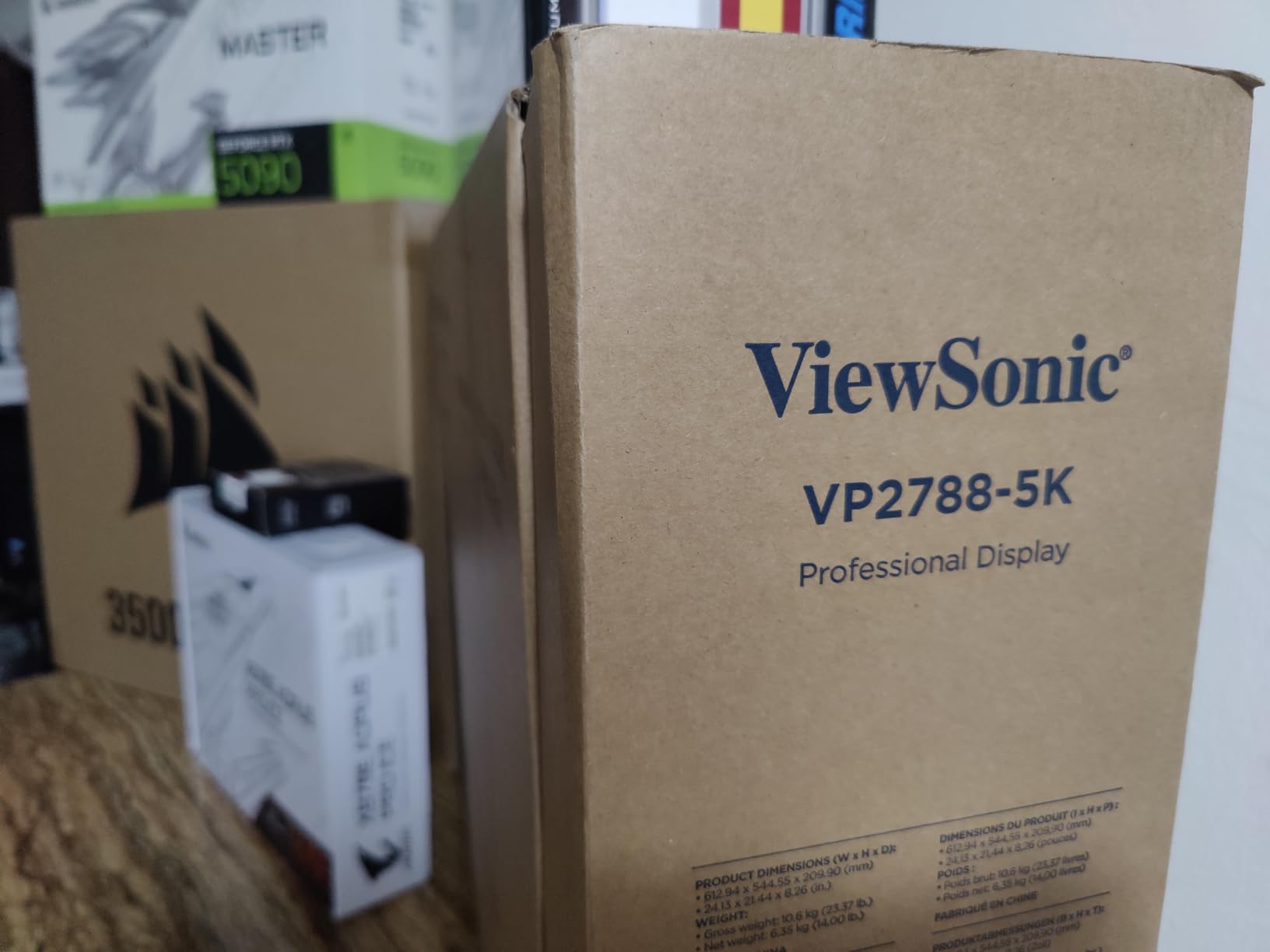ViewSonic VP2788-5K 27 inch 5K Mac-Ready Monitor, 100% sRGB, 99% DCI-P3, Pantone Validated, Thunderbolt 4 customer photo 1