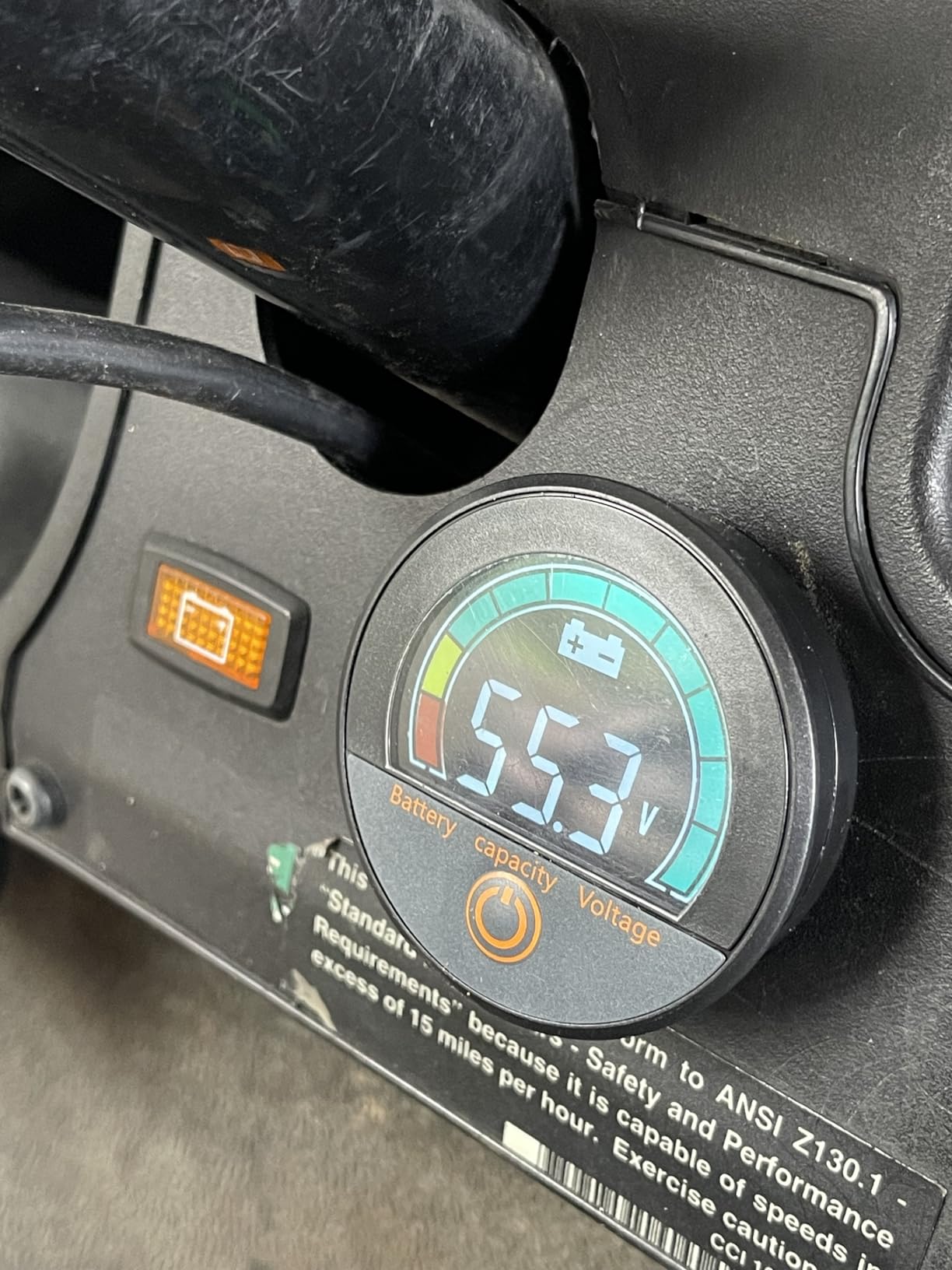 Battery Capacity Voltage Meter, 12V 24V 48V 60V 84V IP68 Waterproof LCD Battery Monitor Gauge Low-Voltage Alarm for Lithium, Lithium Iron, Lead Acid Batteries in Golf Cart, Car, Motorcycle, Boat, RV customer photo 1