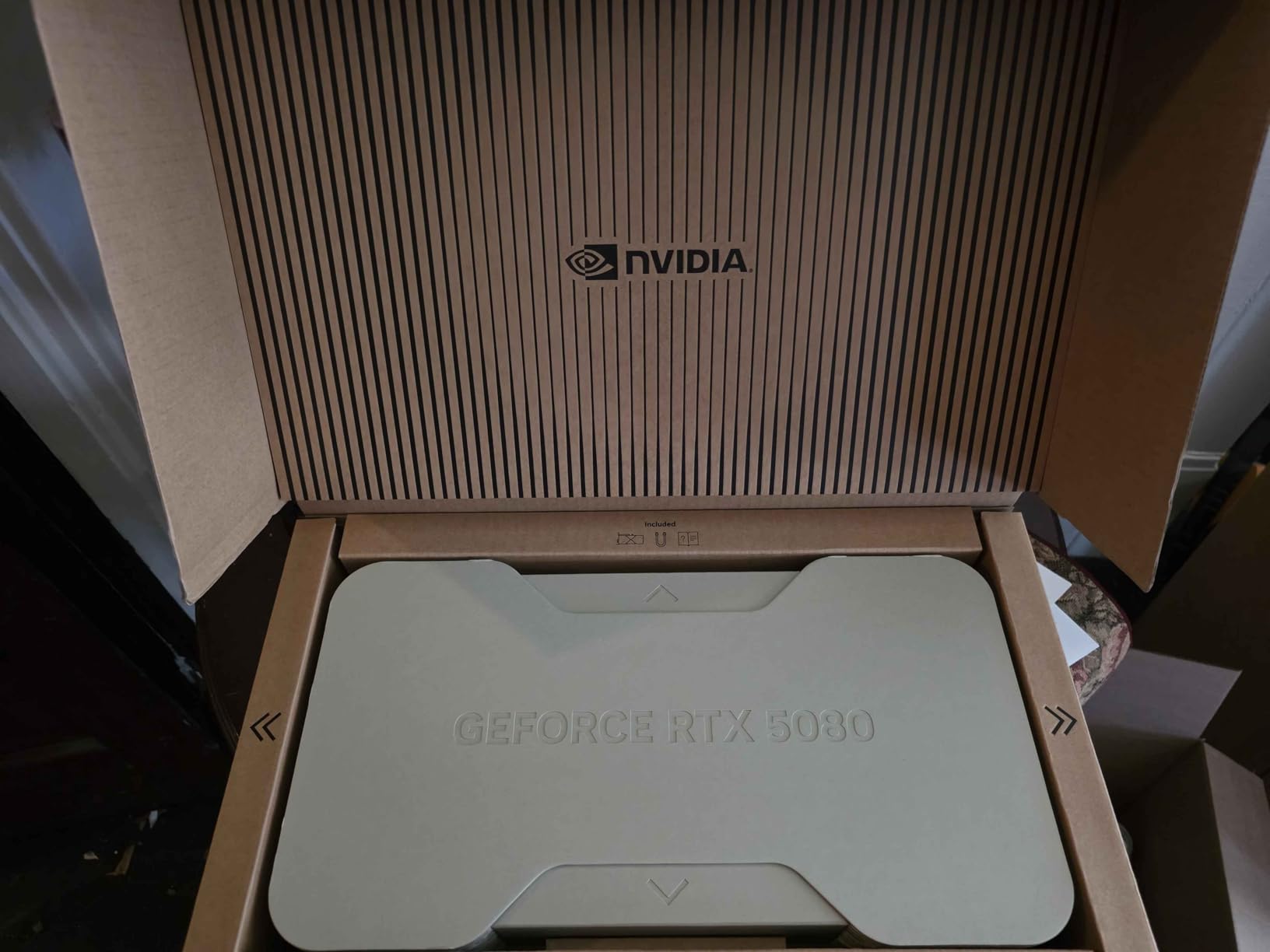 NVIDIA GeForce RTX 5080 Founders Edition customer photo 1