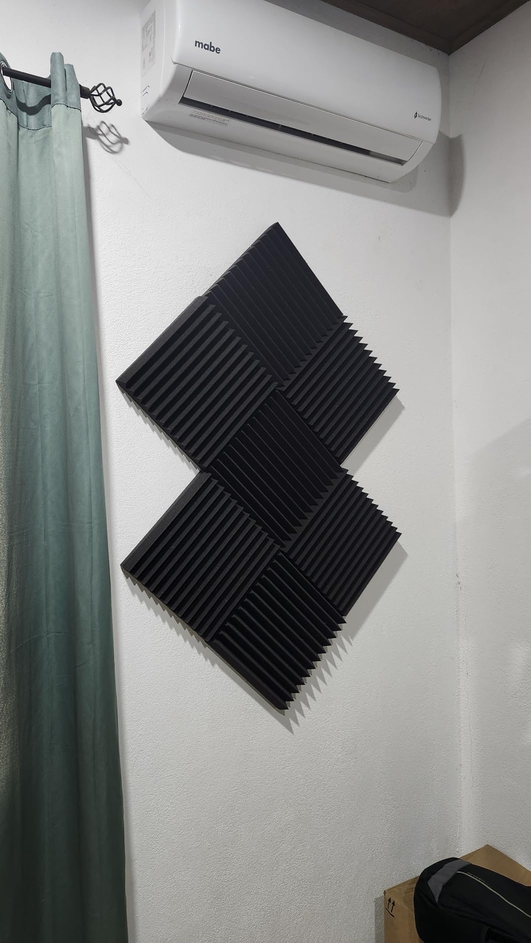 8 Pack - Bass Traps Acoustic Foam Corner, 9.8x9.8 x 4.7