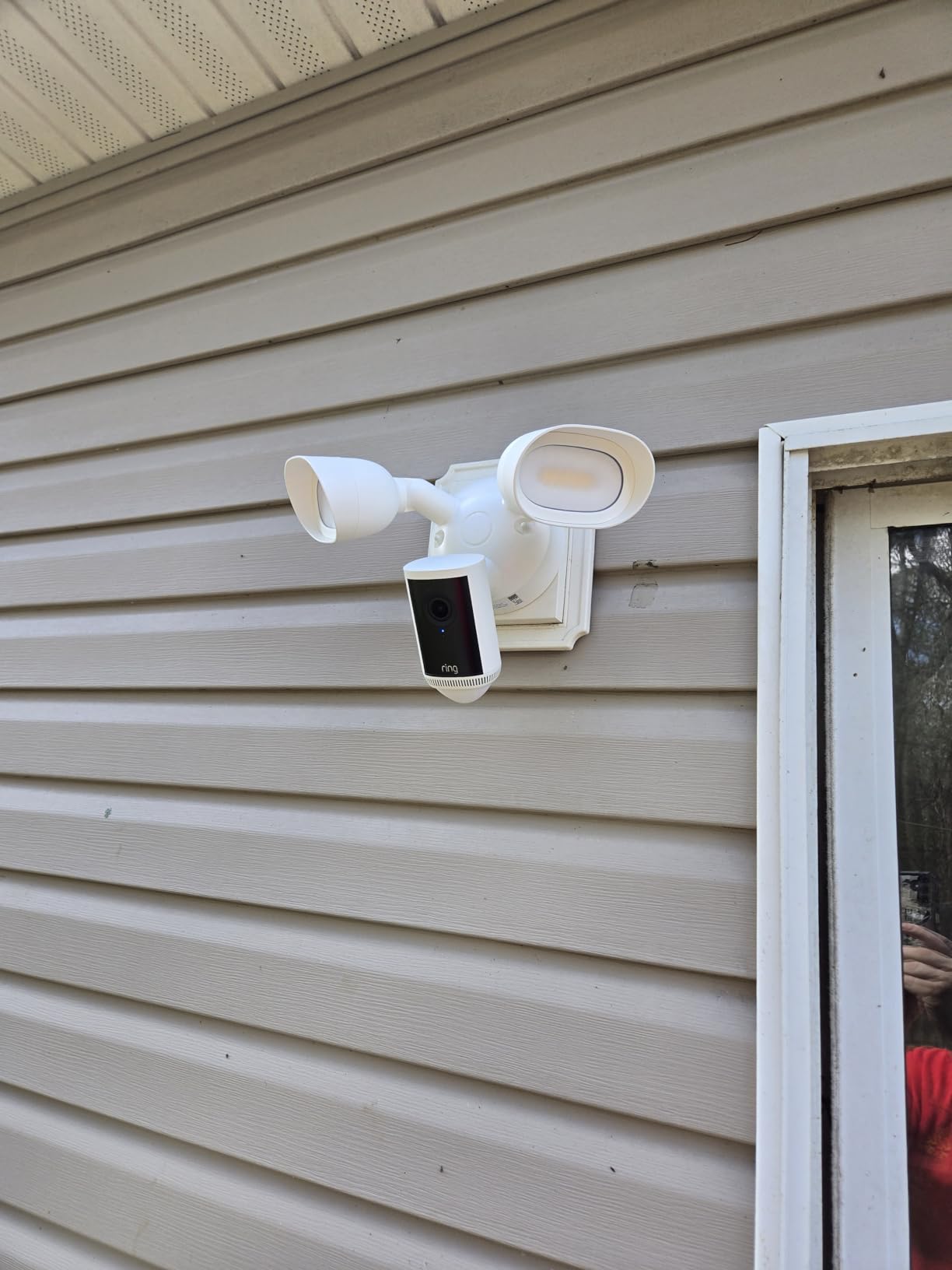 Ring Floodlight Cam Pro customer photo 1