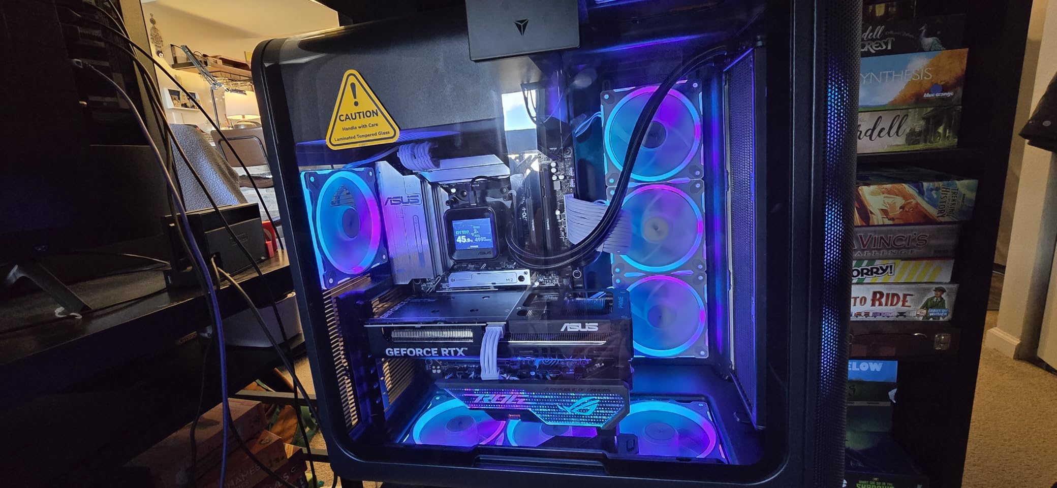 ASUS Prime LC 360 ARGB White Edition all-in-one CPU liquid cooler with special CPU contact area & finned channel, water block with infinity mirror lens options, pre-installed ARGB fans & Aura lighting customer photo 2