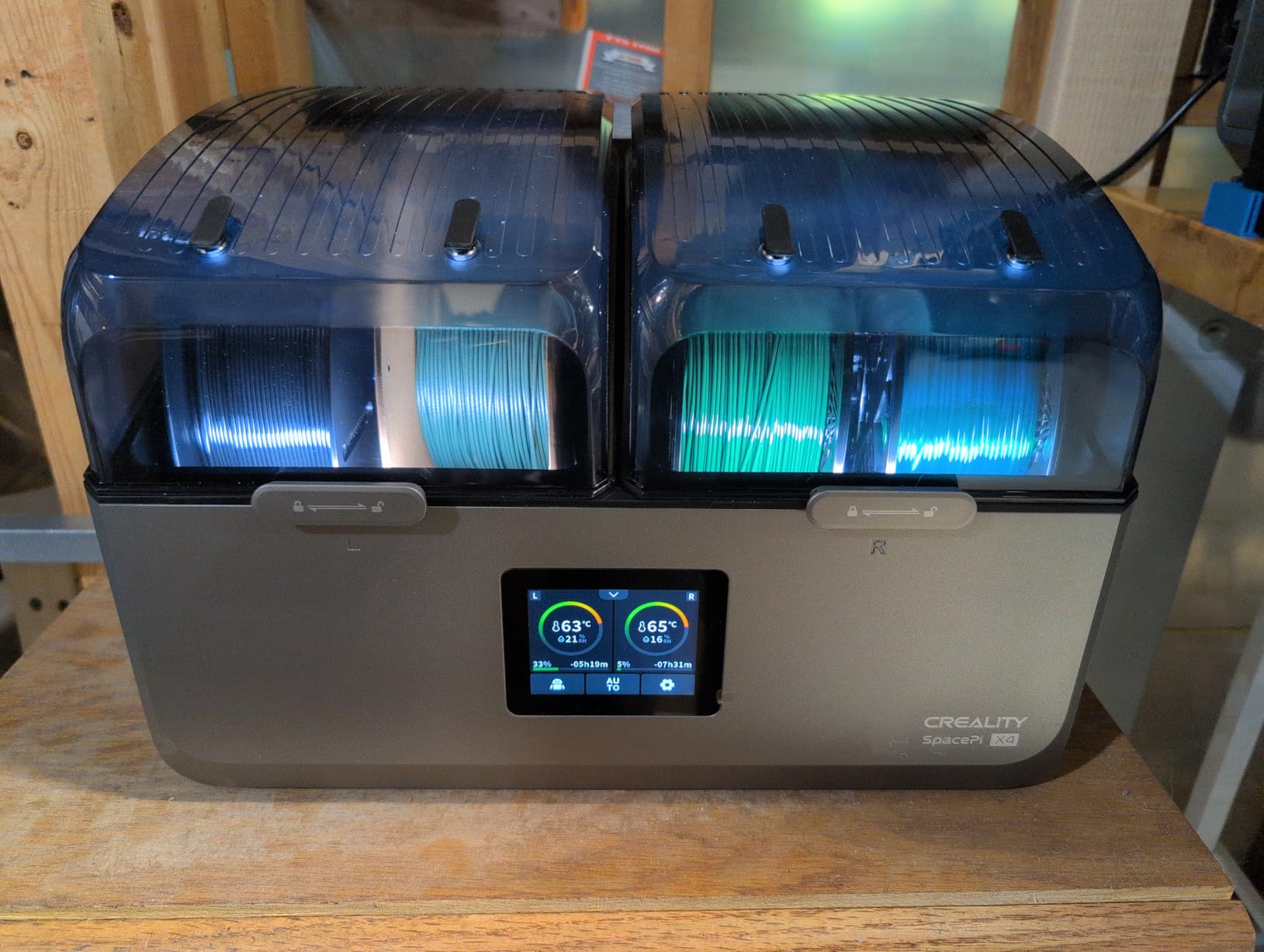 Creality Filament Dryer Box 4 Spools, Space Pi X4 Filament Storage Box, 200W PTC Heats Up to 85 C, Dual Heating Chambers, Fast Drying & Moisture-Free Storage, for PLA, PETG, TPU, ABS customer photo 1