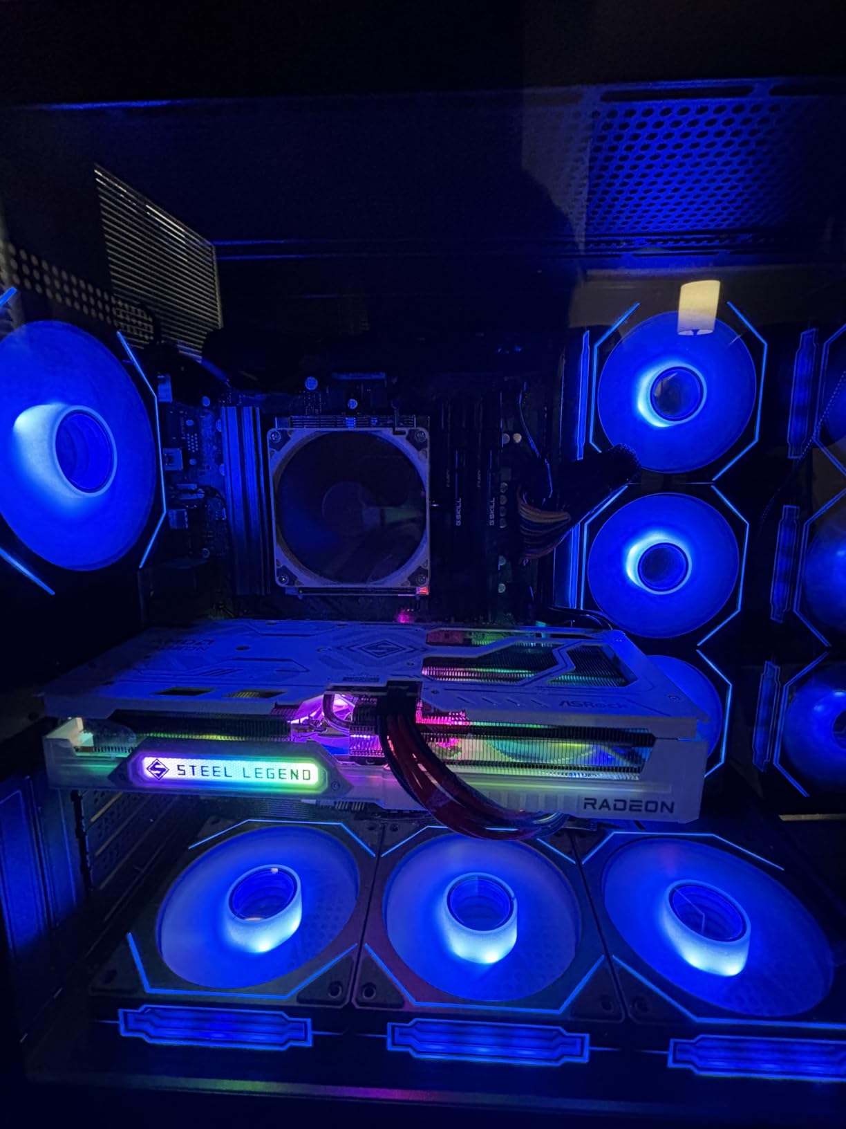 ASRock Radeon RX 9060 XT Steel Legend 8GB GDDR6 OC Graphics Card | 3320 MHz Boost | Triple Fan | 0dB Cooling | Metal Backplate | PCIe 5.0 | DisplayPort 2.1a, HDMI 2.1b customer photo 1