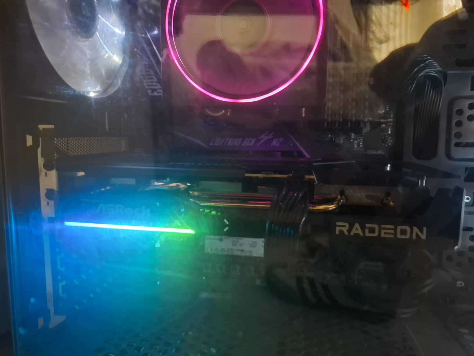 ASRock Radeon RX 9060 XT Challenger 16GB GDDR6 OC Graphics Card customer photo 1