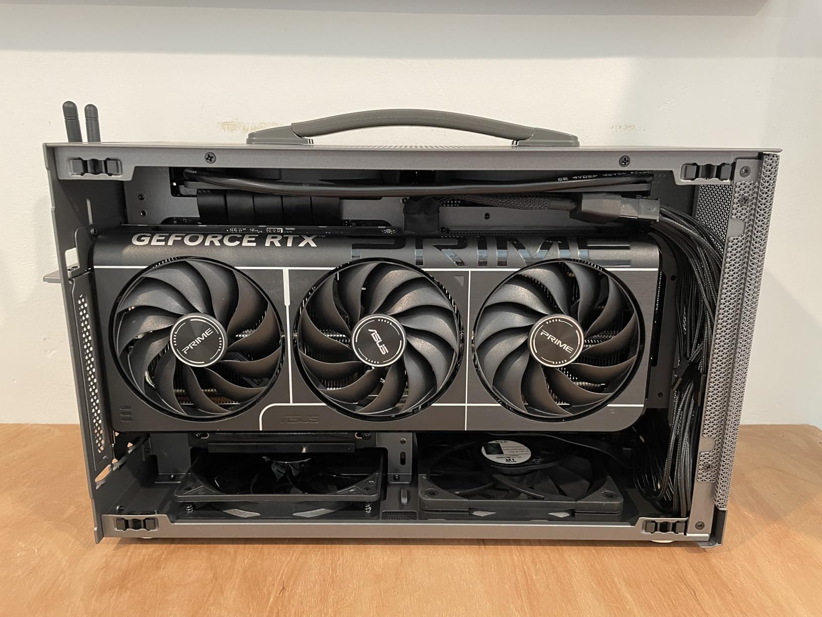 PCCOOLER CPS K101 Mini ITX PC Case, Mesh High Airflow SFF Chassis, Fits 340mm GPU, 3X 12015 Slim Fan Support, Ergonomic Handle, Tool-Free Side Panels, USB 3.0 & Type-C (PCIe Riser Cable Not Included) customer photo 1