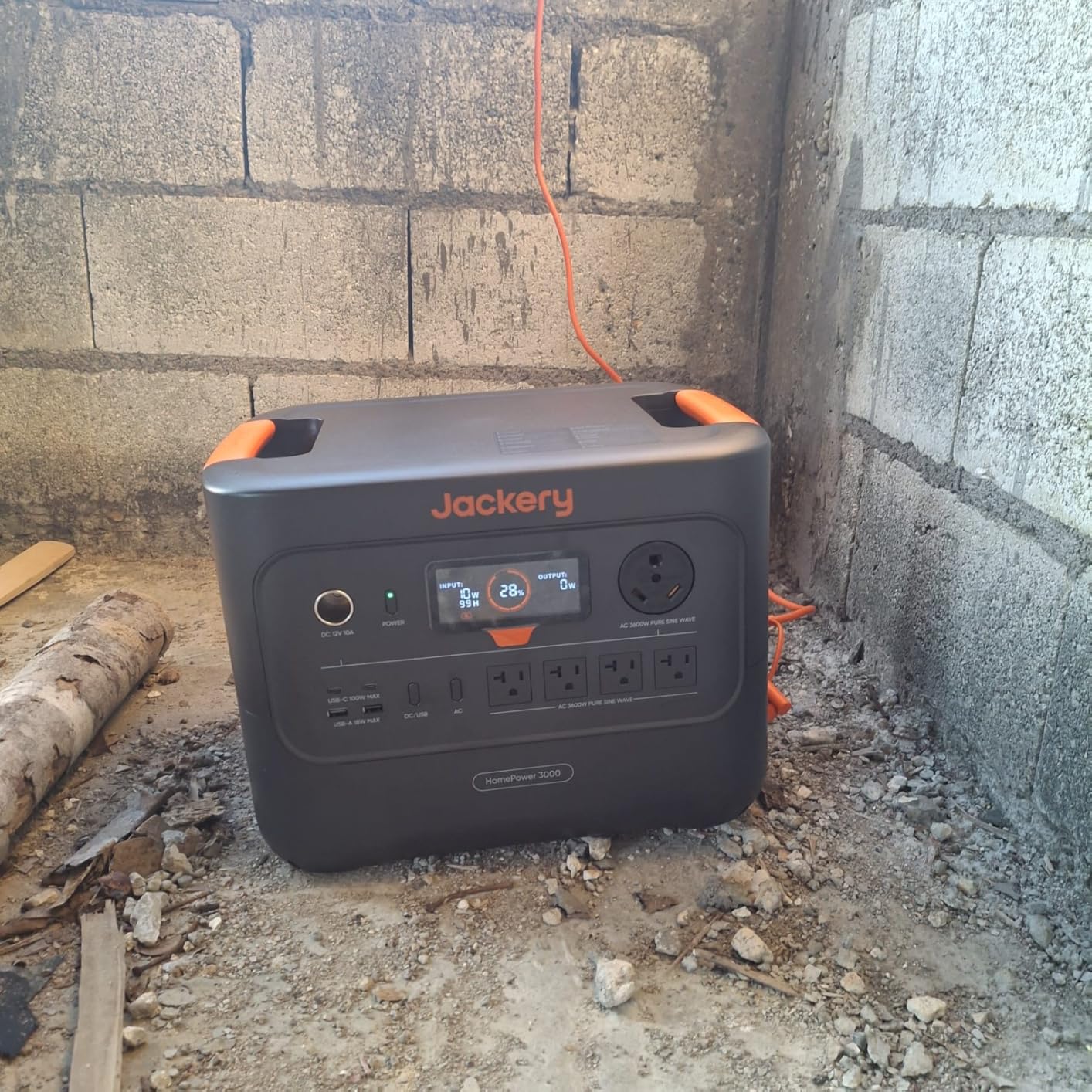 Jackery HomePower 3000 Portable Power Station with 2X 200W Solar Panels, 3600W (Surge 7200W) Output, 3072Wh LFP Battery Solar Generator, Essential Backup for Home Use, Power Outage, RV, Emergencies customer photo 1