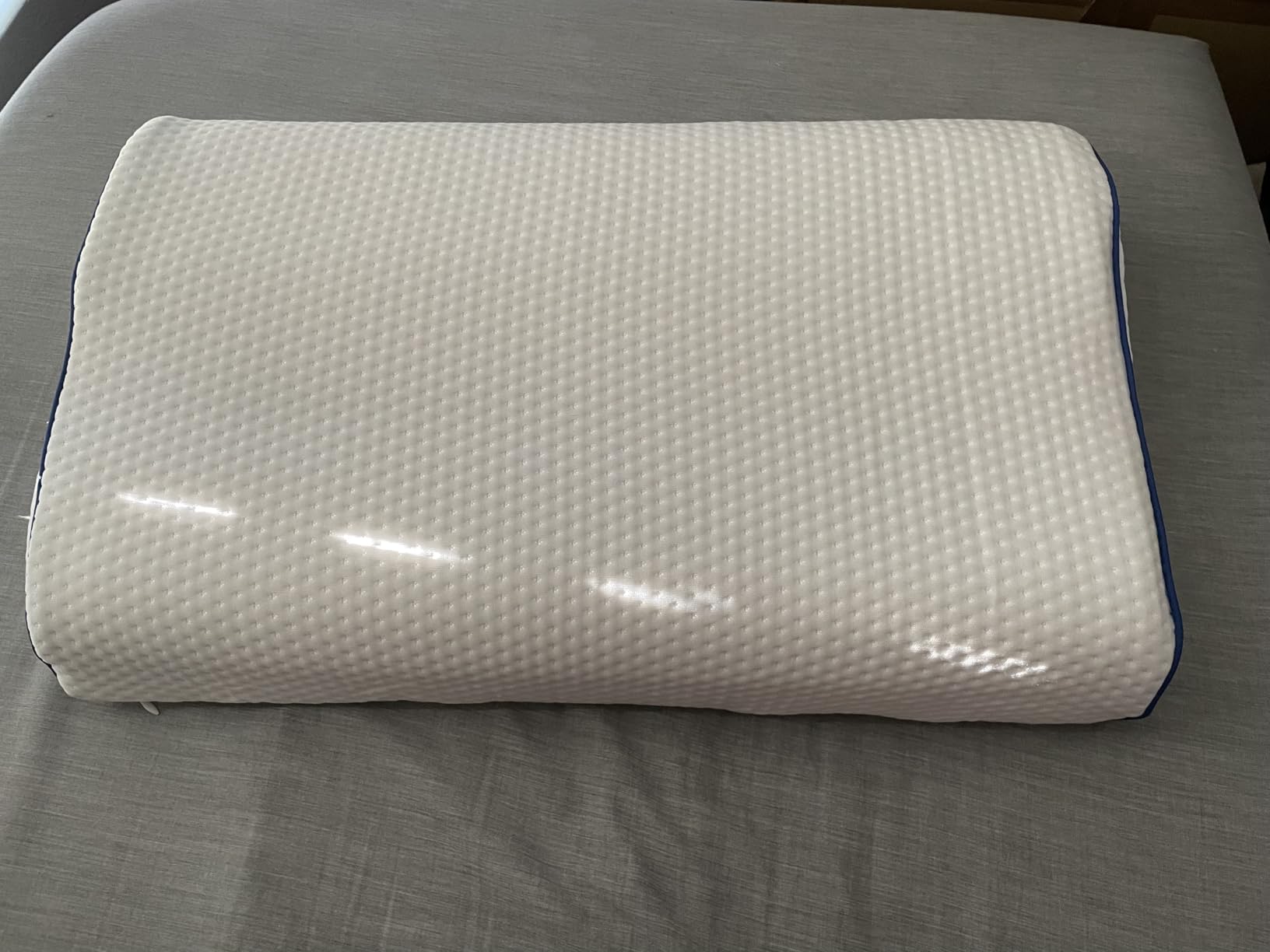 Hopihe Sunrise Pillow, Sound Machine for Sleep with Bluetooth Speaker & Sunset Simulation, Smart Pillow with Wake Up Light, Sunset Lamp, White Noise Machine for Adults Kids customer photo 1