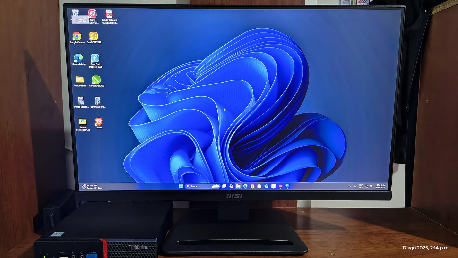 MSI PRO MP243L E14 24-inch IPS 1920 x 1080 (FHD) Gaming Office Monitor, 144Hz, Free-Synch, HDR Ready, HDMI, VGA Port, VESA Mountable, Tilt, 4-Side Slim Bezel,1ms, Black customer photo 2