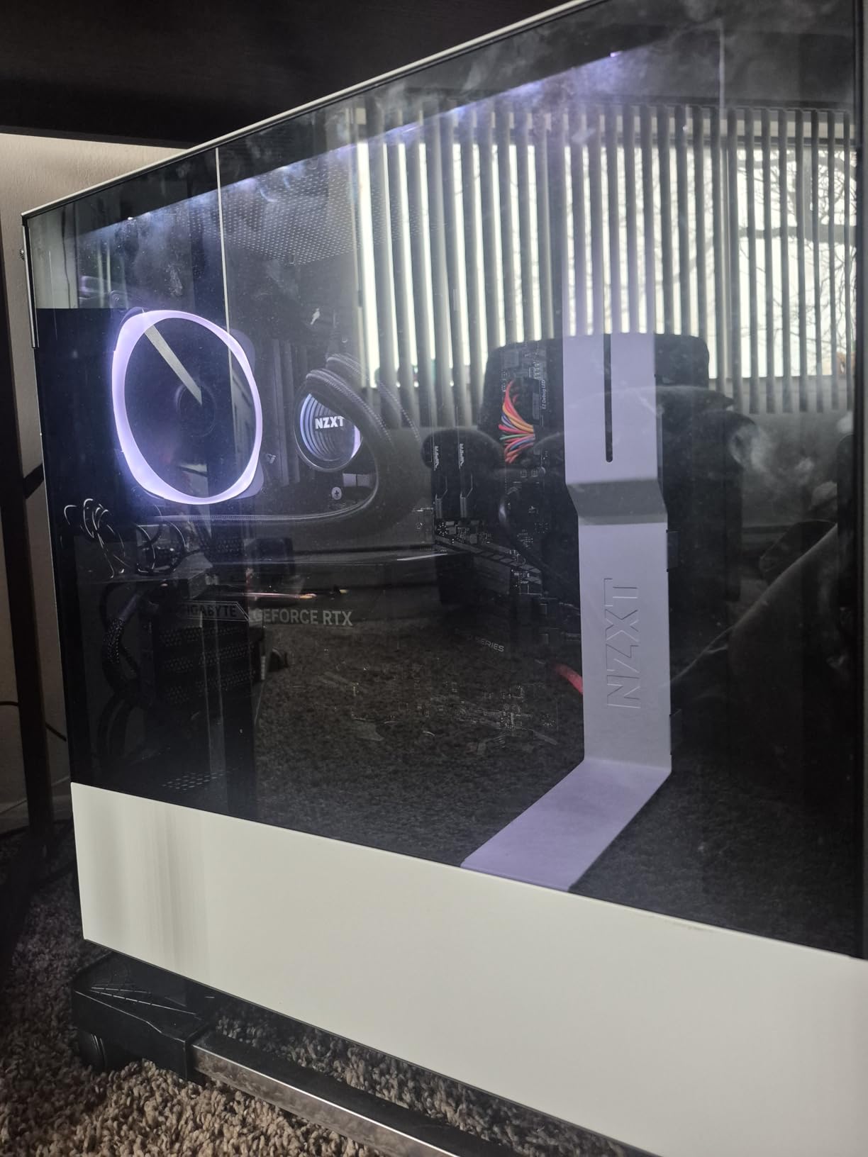 GIGABYTE GeForce RTX 5050 WINDFORCE OC 8G Graphics Card, 8GB 128-bit GDDR6, PCIe 5.0, WINDFORCE Cooling System customer photo 1