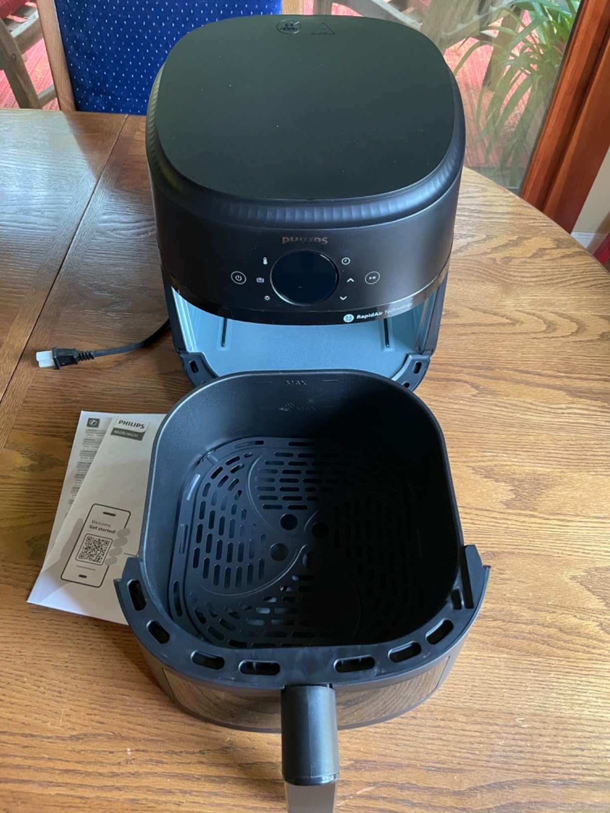 Philips 2000 Series Airfryer - RapidAir Technology, 13-in-1 Ways to Cook, 4.4QT Capacity, Healthier Meals Up to 90% Less Fat, Easy to Clean, Dishwasher Safe, Touchscreen Control, HomeID App (NA221/00) customer photo 2