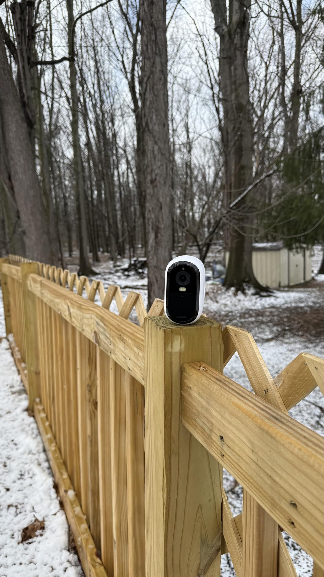 Arlo Essential Security Camera Wireless Outdoor 2K (3rd Gen, 2025 Release) - Battery Power, Person Recognition, Package Detection, Animated Preview, 1-Month Trial of Secure Plan, 3 Cam, White customer photo 1