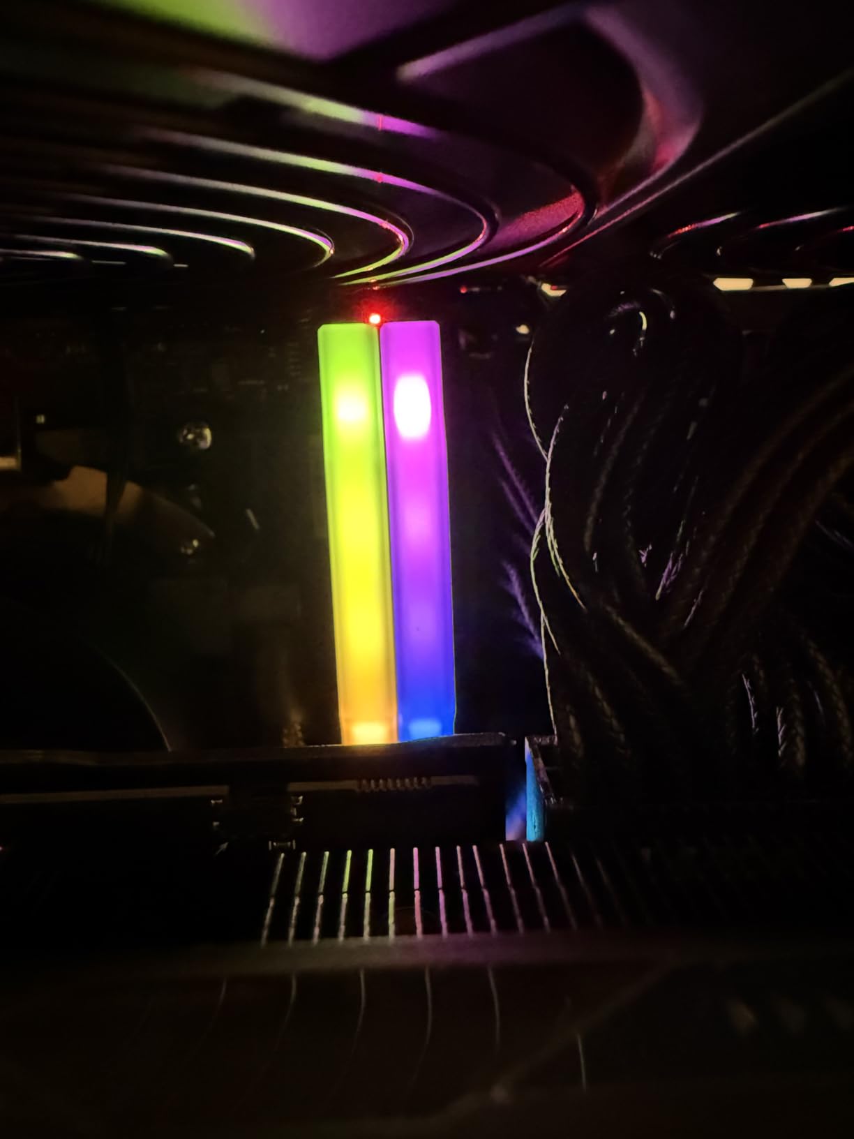 Cooler Master NR2 Pro Gaming PC - AMD RYZEN 7 9800X3D, AMD RX 9070 XT 16GB, 32GB DDR5 6000MHz, 2TB Gen4 M.2, Windows 11, V850 SFX Gold PSU, Compact Mini ITX Desktop PC customer photo 2