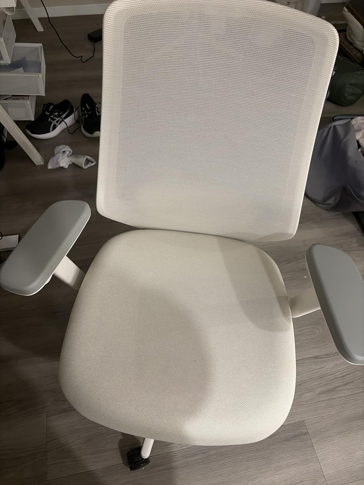 Branch Ergonomic Chair Pro - Mesh Office Chair with 14 Points of Adjustment - Height, Depth & Tilt Adjustable - 5D Armrests - Forward Tilt, Smooth Recline, and Lumbar Support - Black customer photo 2