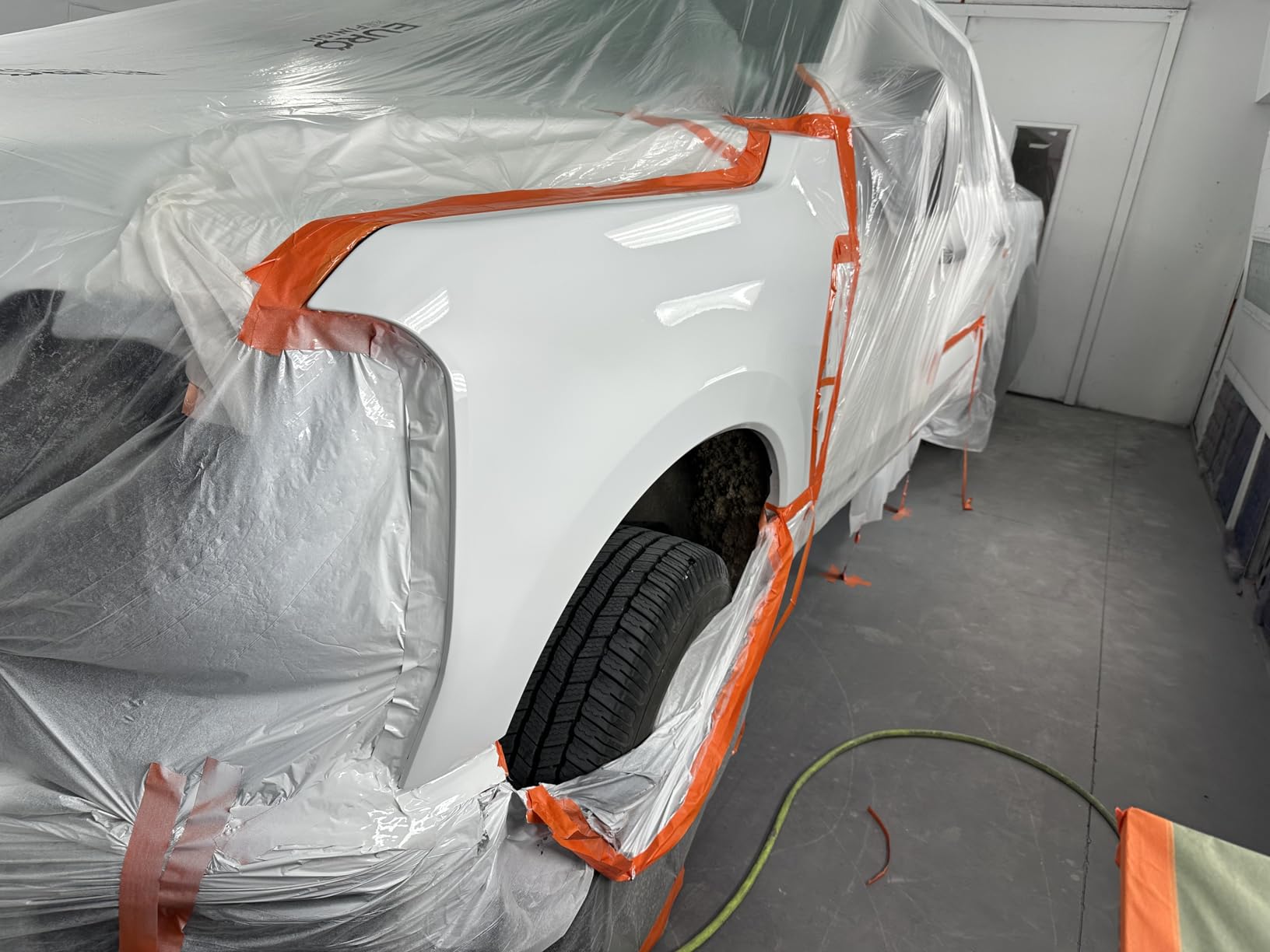 InoKraft Drizzle Pro LVLP Spray Gun, Precise Low-Overspray Performance with Ultra-Light 340g Design. Includes 1.3B/1.3C Nozzles and Accessories, Ideal for Automotive and Industrial Coatings customer photo 1
