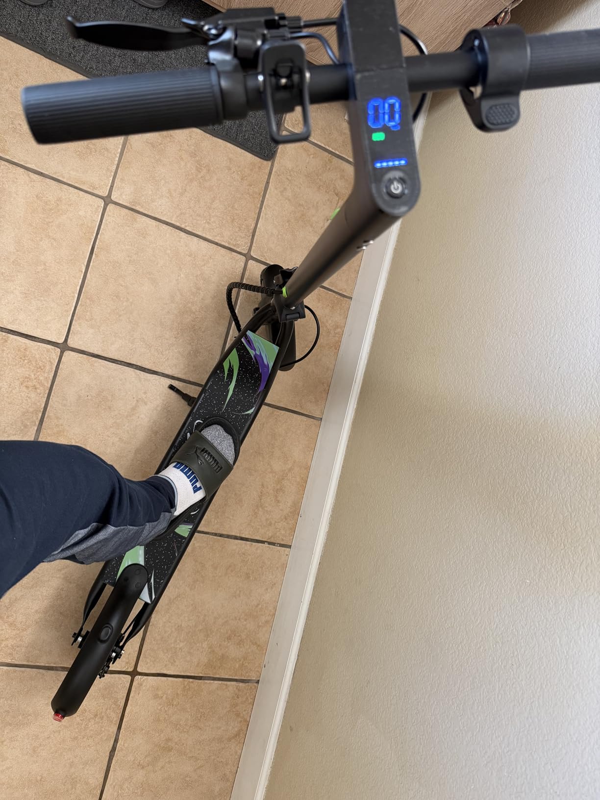 VOLPAM Adult Electric Scooter, 350W/500W/800W Powerful Motor, 8.5