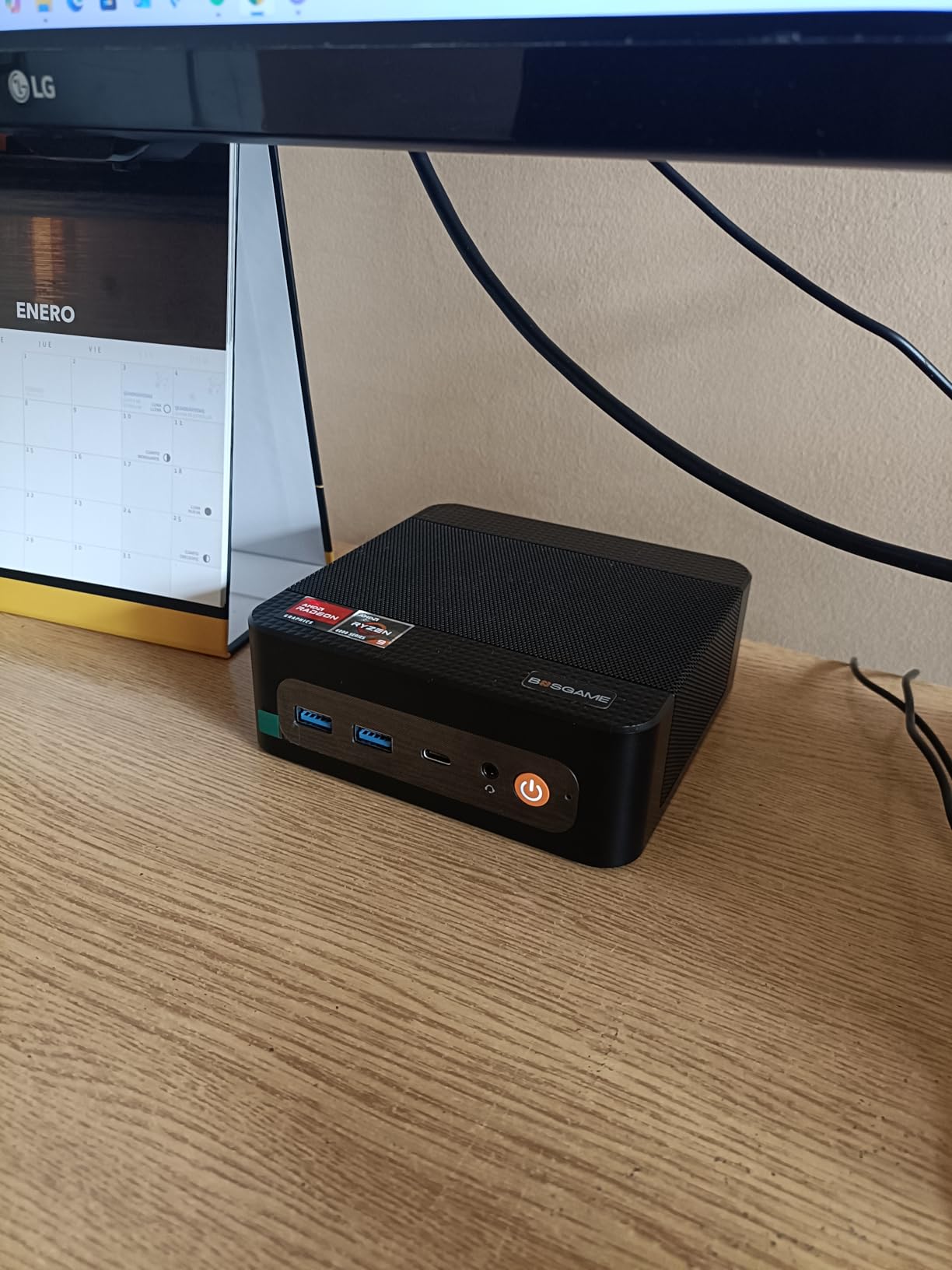 BOSGAME P6 Ryzen 9 6900HX Mini PC, 32GB LPDDR5X 6400MHz 1TB PCIe4.0 NVMe SSD, Dual LAN, AX210 Wi-Fi 6E, BT 5.3, Triple Display 4K customer photo 1