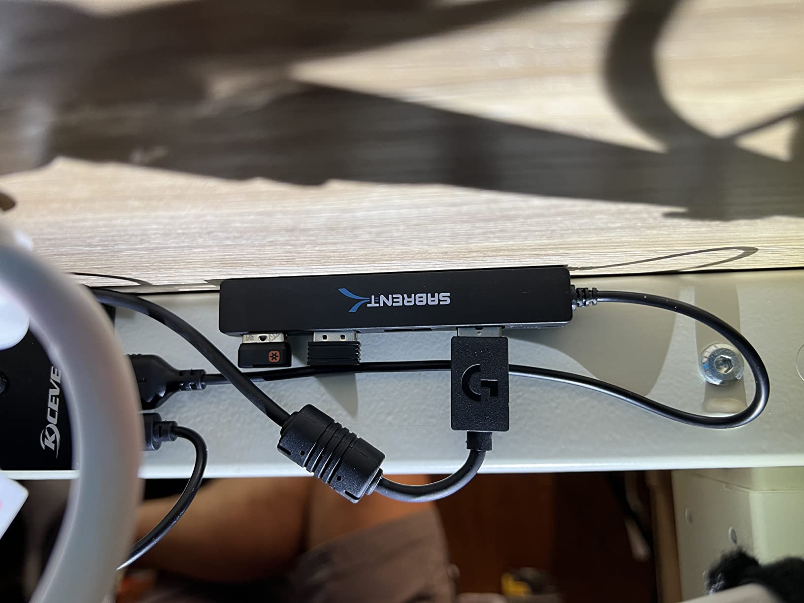 MLEEDA USB C KVM Switch 4K@60Hz, USB C for 2 Laptops Share Single HDMI Monitor and Keyboard Mouse, Compatible with Windows, Mac OS customer photo 1