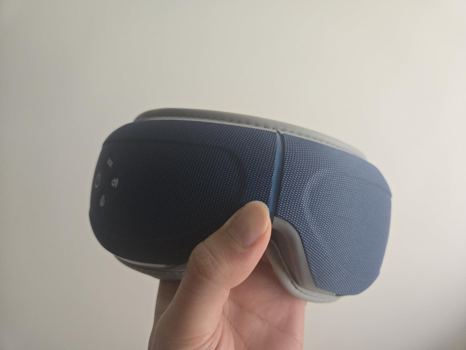 BOB AND BRAD Eye Massager with Heat and Cooling Voice Control, Fathers Day Dad Gifts for Men, FSA Eligible HSA, EyeOasis 3 Voice Temple Massage, Heated Eye Massager for Migraines & Dry Eyes Relief customer photo 2