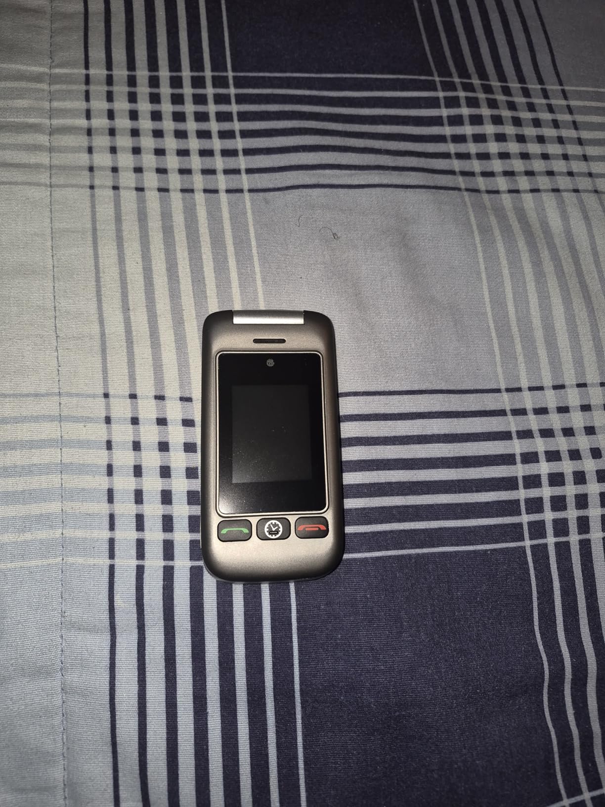 artfone G6 Pro Red - 4G LTE Flip Phone Unlocked丨Cell Phone for Seniors丨2.4