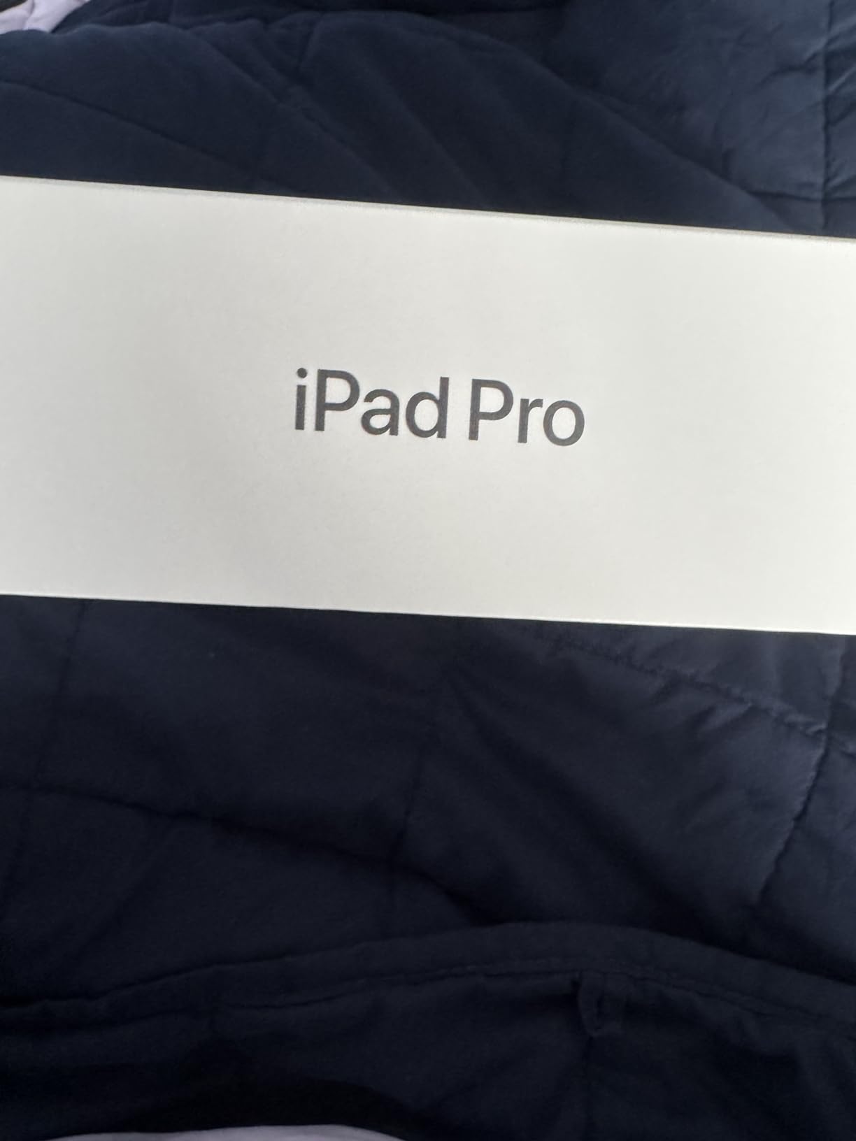 Apple iPad Pro 11-inch (M5): Ultra Retina XDR Display, 512GB, Landscape 12MP Front Camera/12MP Back Camera, LiDAR Scanner, Wi-Fi 7 with Apple N1, Face ID, All-Day Battery Life - Space Black customer photo 1