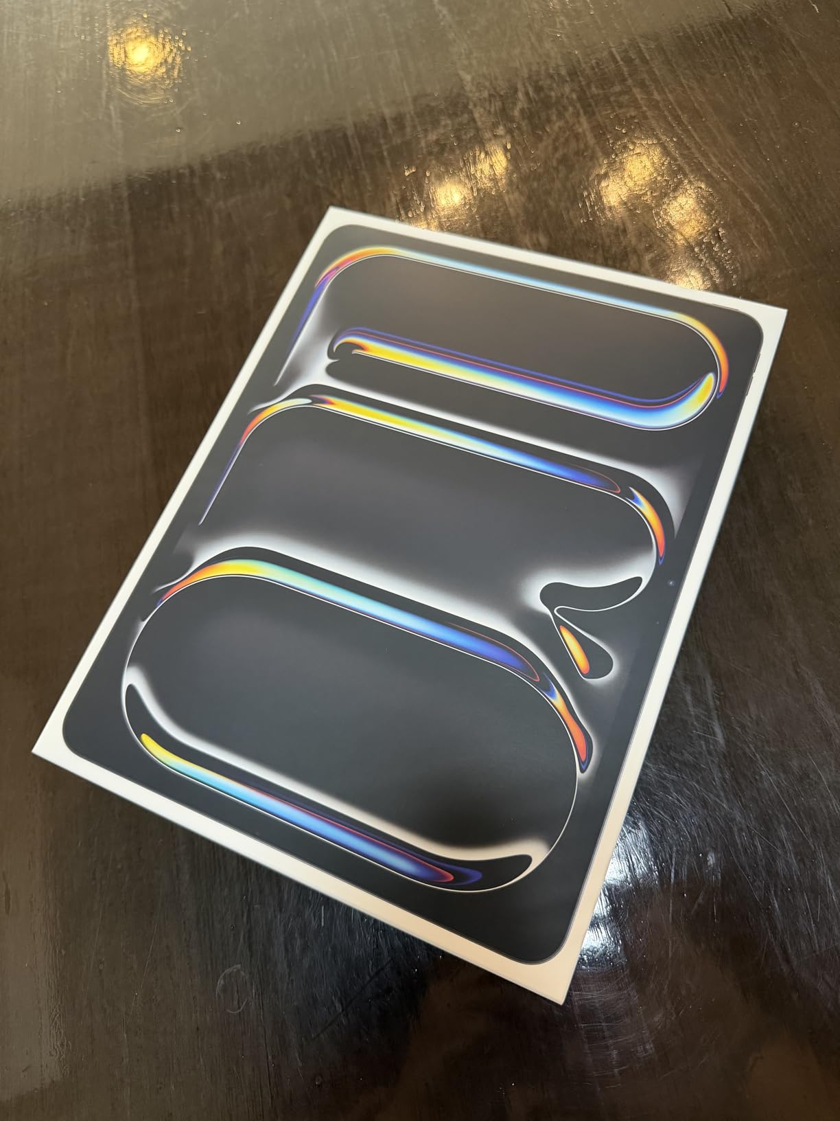 Apple iPad Pro 13-inch (M5): Ultra Retina XDR Display, 1TB, Landscape 12MP Front Camera/12MP Back Camera, LiDAR Scanner, Wi-Fi 7 with Apple N1, Face ID, All-Day Battery Life - Space Black customer photo 1