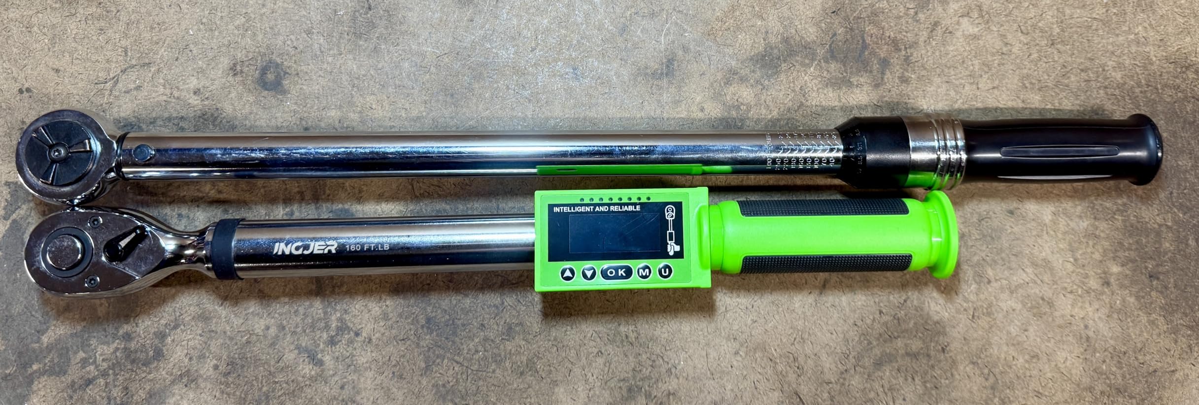 UPGRADE 1/2 Inch Drive Digital Torque Wrench 8-160FT-LB/10-220N.M, Torque Range Accurate to 2%, Electric Torque Wrench with Buzzer and LED Flash Notification for Bike/Motorcycle/Auto Repair customer photo 2