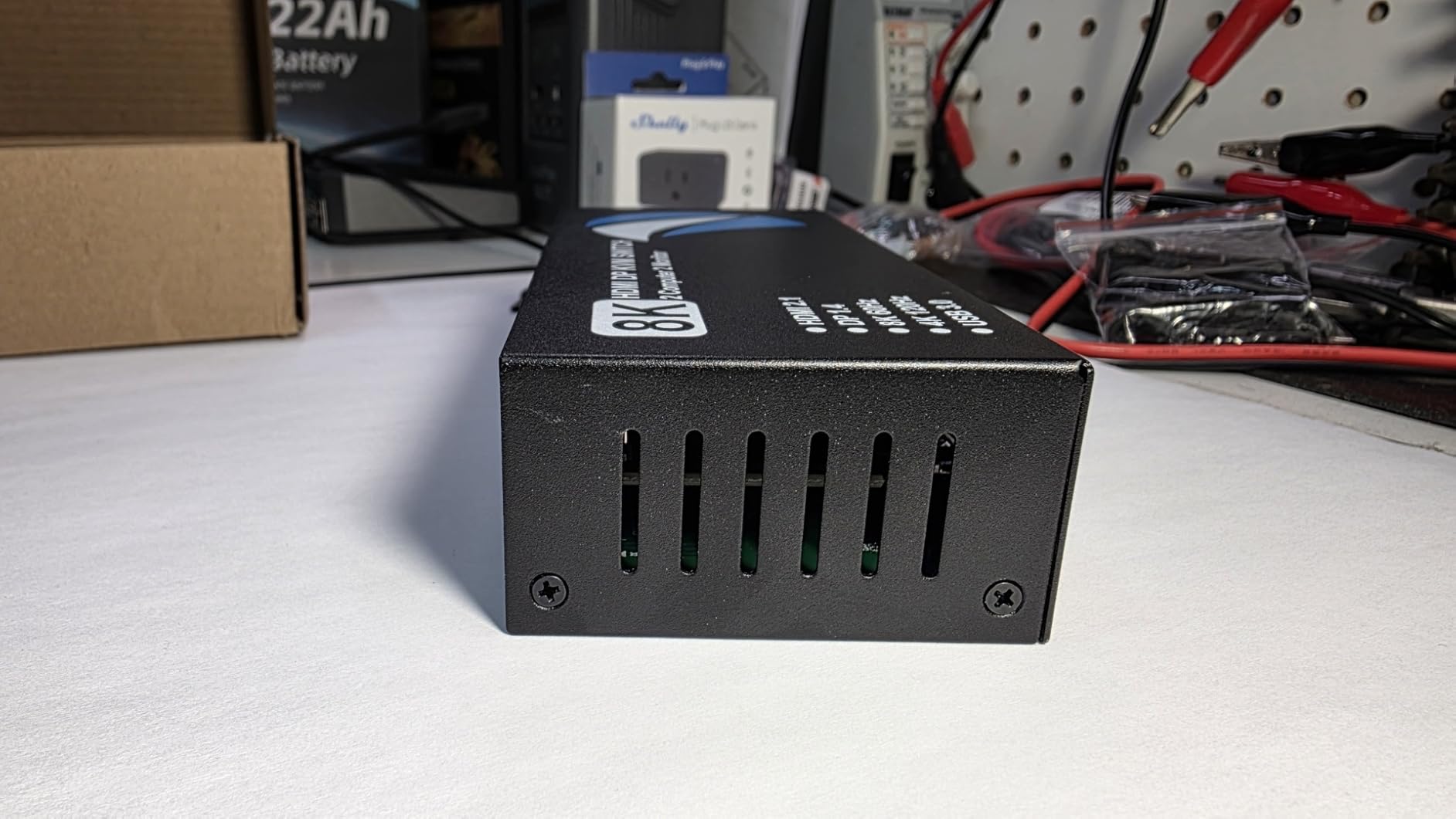 8K@60Hz HDMI DisplayPort KVM Switch 2 Monitors 2 Computers, 4K@120Hz Dual Monitor KVM Switches HDMI DisplayPort for 2 Computers Share 2 Monitors and 4 USB Devices customer photo 1
