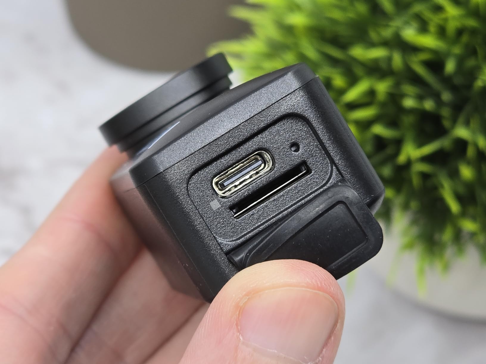 C110Plus POV Camera, 4K Mini POV Body Camera,170° FOV,6-Axis Stabilization, Waterproof,Wearable Action Camera for Underwater,Skiing,Biking,Kids,Helmet Mount customer photo 1