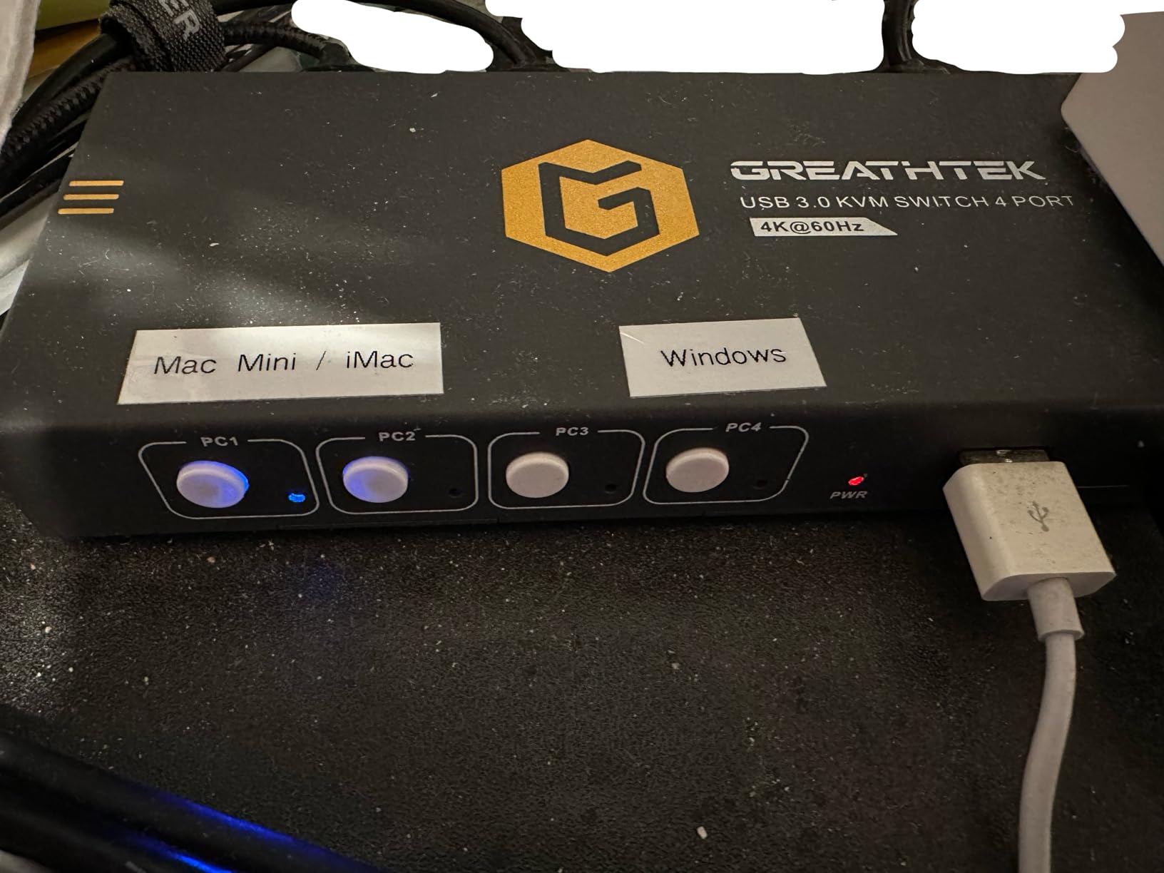 8K HDMI KVM Switch 2 Monitors 2 Computers, 8K@60HZ USB3.0 Dual Monitors KVM Switches for 2 PC/Laptops Share Mouse Keyboard and 2 Screens, with 2 USB Cables/Controller, EDID Adapative, Plug&Play customer photo 1
