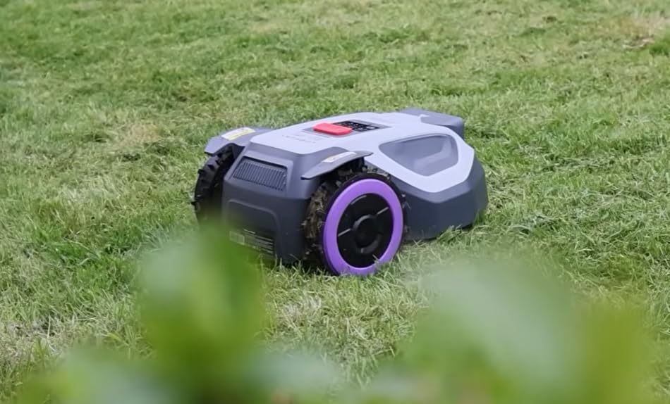 ANTHBOT M5 Robot Lawn Mower 1/8 Acre, Dual Vision+Full-Band RTK Robotic Lawnmower, No Perimeter Wire, App Control Obstacle Avoidance, 45% Slope, Cutting Height, Multi-Zone Mapping customer photo 2