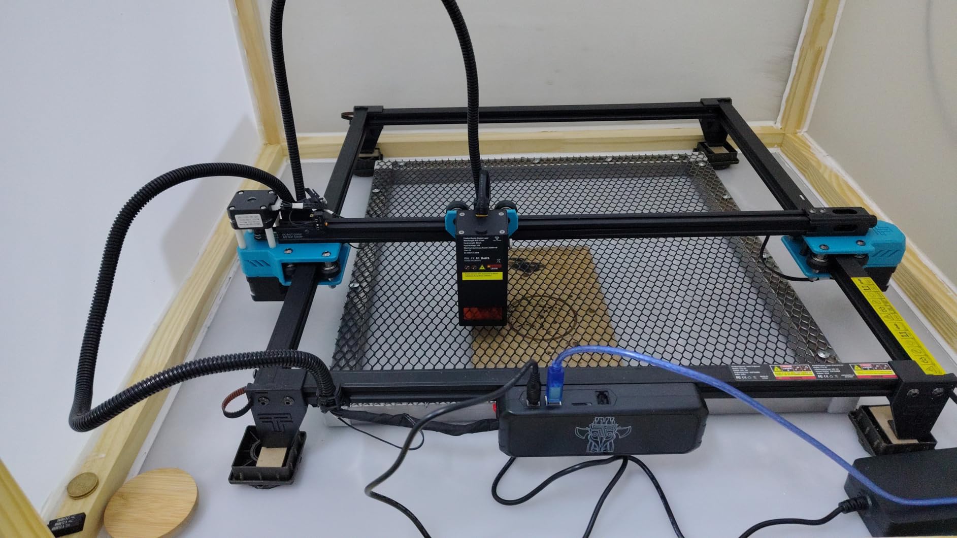 Twotrees TTS-55 Pro Laser Engraver 5500mW Laser Engraving Machine, Laser Cutter, 300 x 300 mm Work Area, 0.08mm Laser Spot Engraver Machine for DIY, Wood, Metal, Acrylic, Glass, Stainless Steel customer photo 1