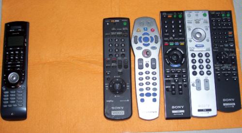 Logitech Harmony 550 Universal Remote Control customer photo 1