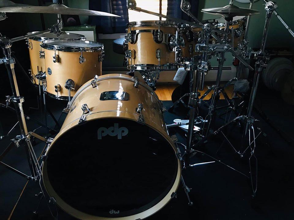 PDP By DW 7-Piece Concept Maple Shell Pack with Chrome Hardware Red to Black Fade customer photo 2