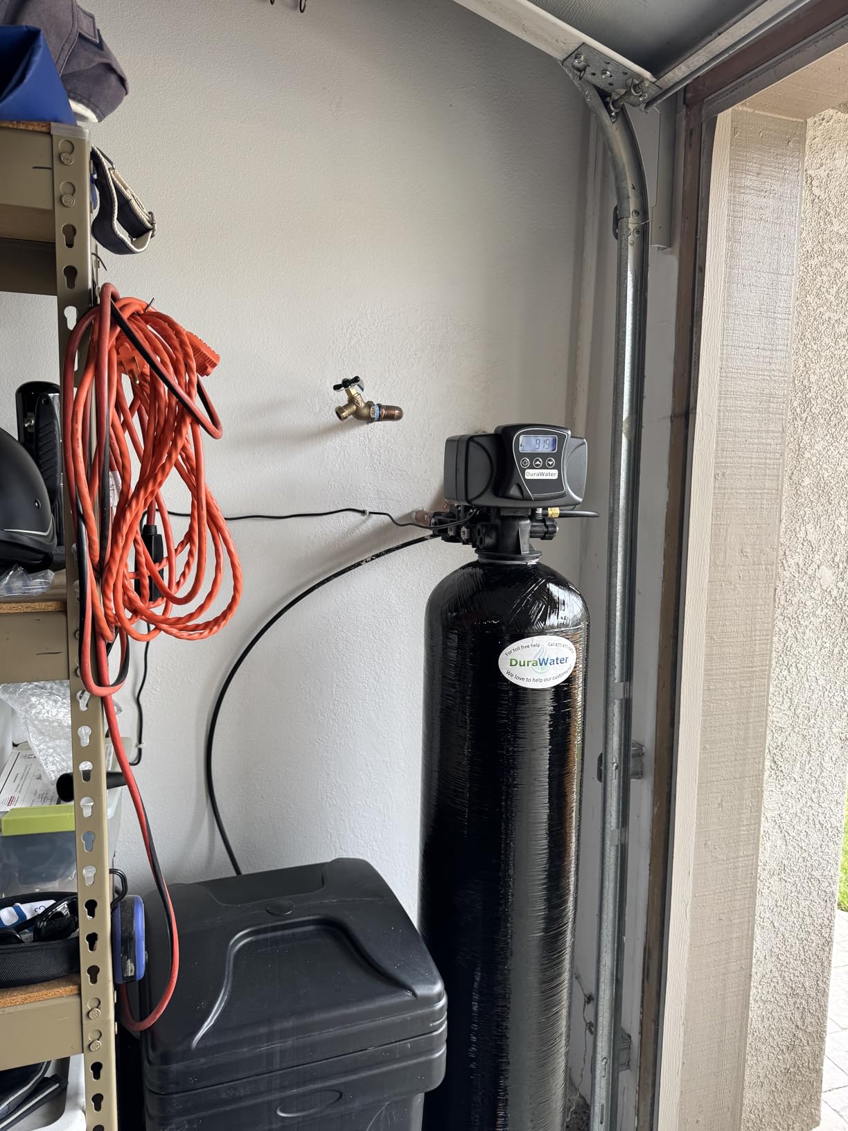 Fleck 5600 SXT Whole House Water Softener 48,000 Grains Ships Loaded with Resin in Tank customer photo 2