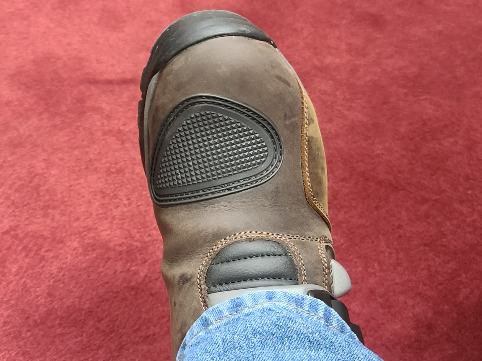 Forma Unisex-Adult Adventure Low Boots customer photo 2