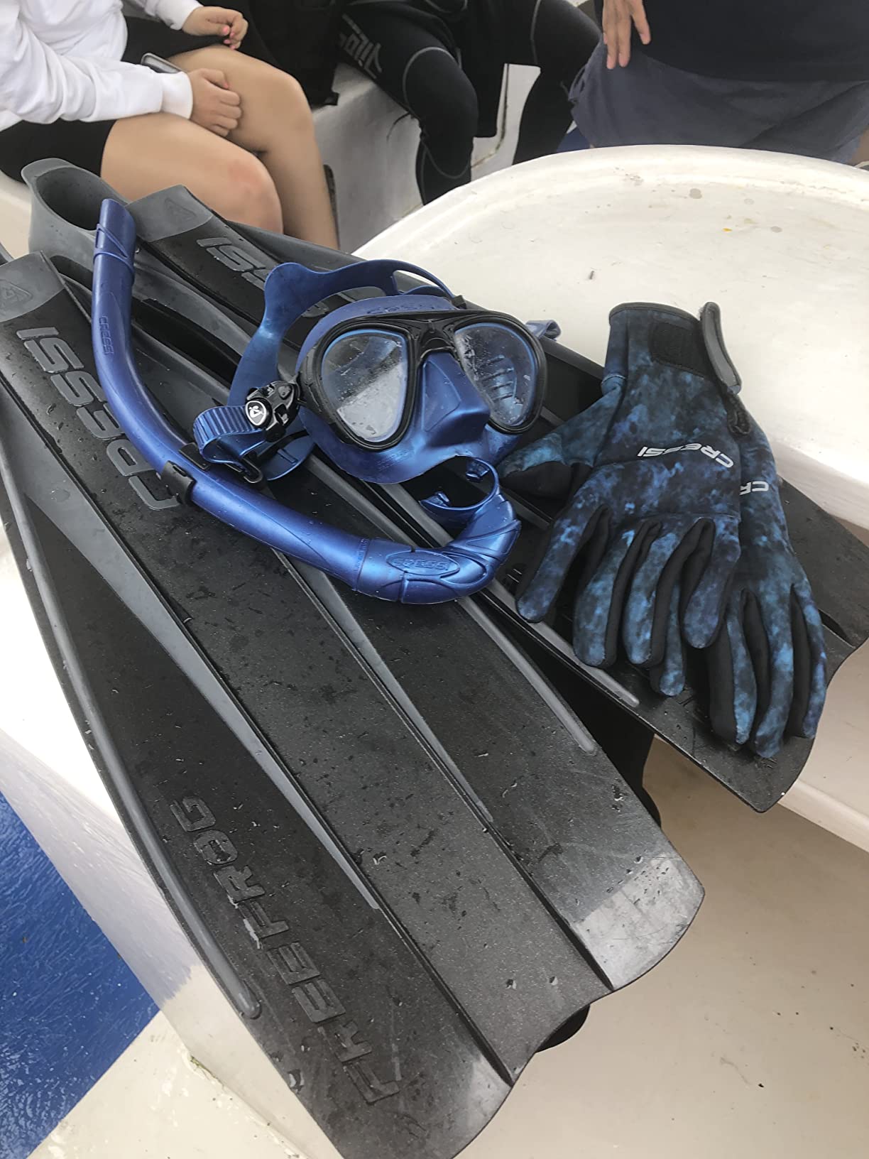 Cressi Mask And Snorkel designed from Freediving and Scuba Diving - Anti-Fog System, Low Volume Mask - Flexible, Foldable Snorkel - Calibro And Corsica: made in Italy customer photo 1