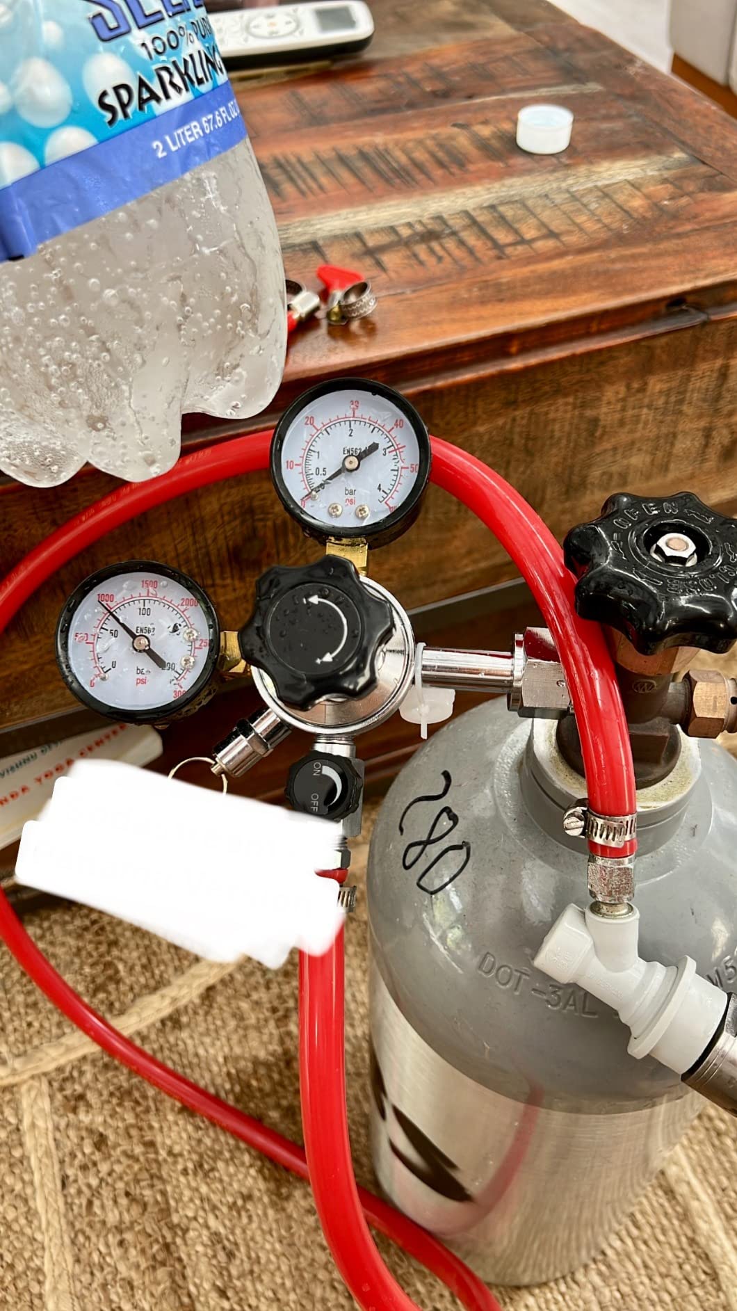 FERRODAY Dual Gauge CO2 Regulator Beer Kegerator CGA-320 Dual-Stage customer photo 2