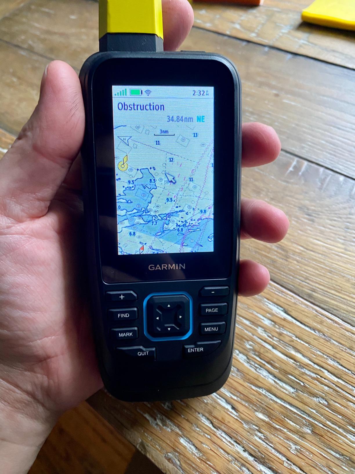 Garmin GPSMAP 86Sci, Floating Handheld GPS with Button Operation, Preloaded BlueChart G3 Coastal Charts And Inreach Satellite Communication capabilities customer photo 2