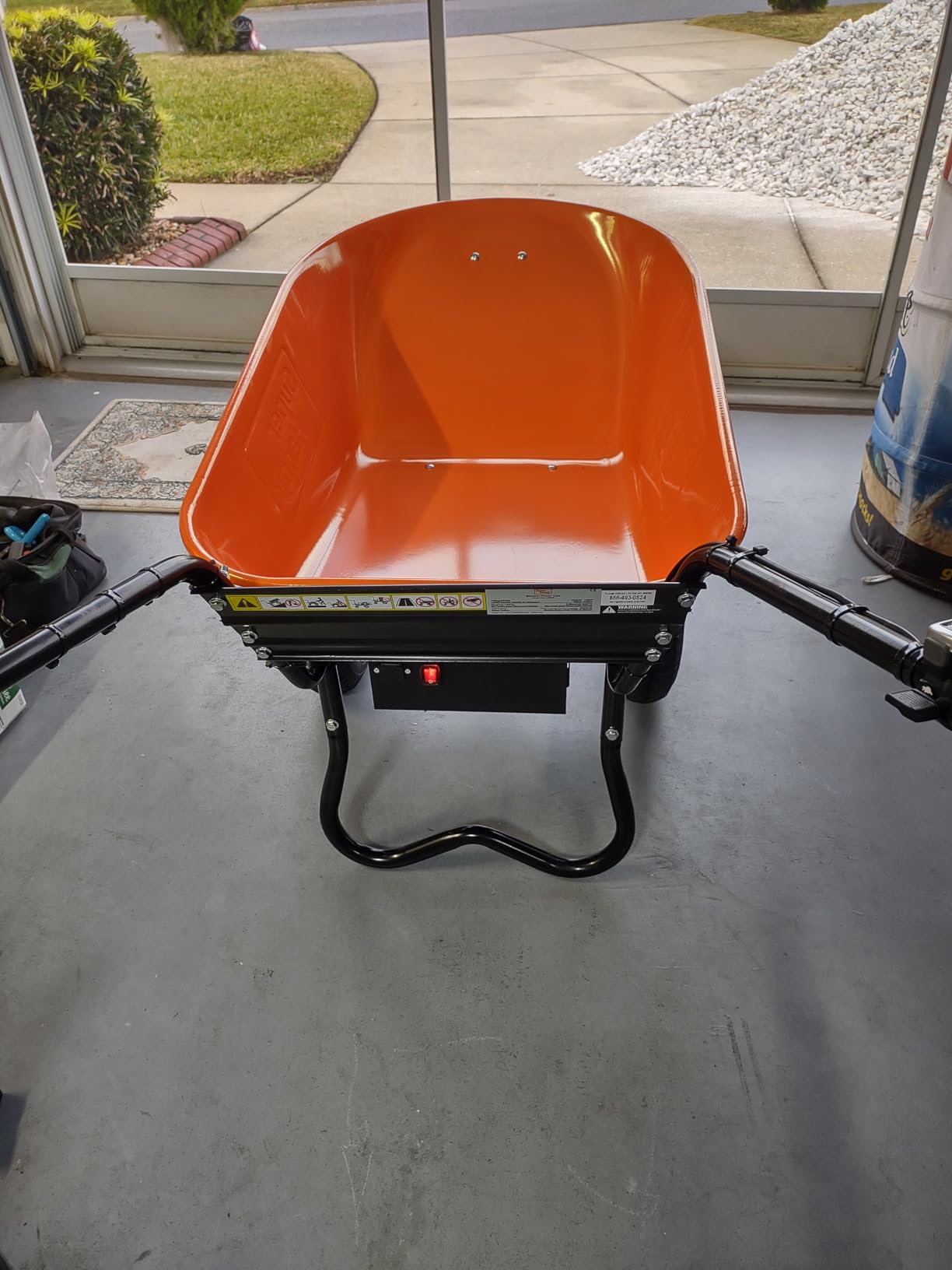 SuperHandy Wheelbarrow Utility Cart Electric 24V DC 330lbs Max Load Barrel Dump Material Debris Hauler (Amazon Exclusive) customer photo 2