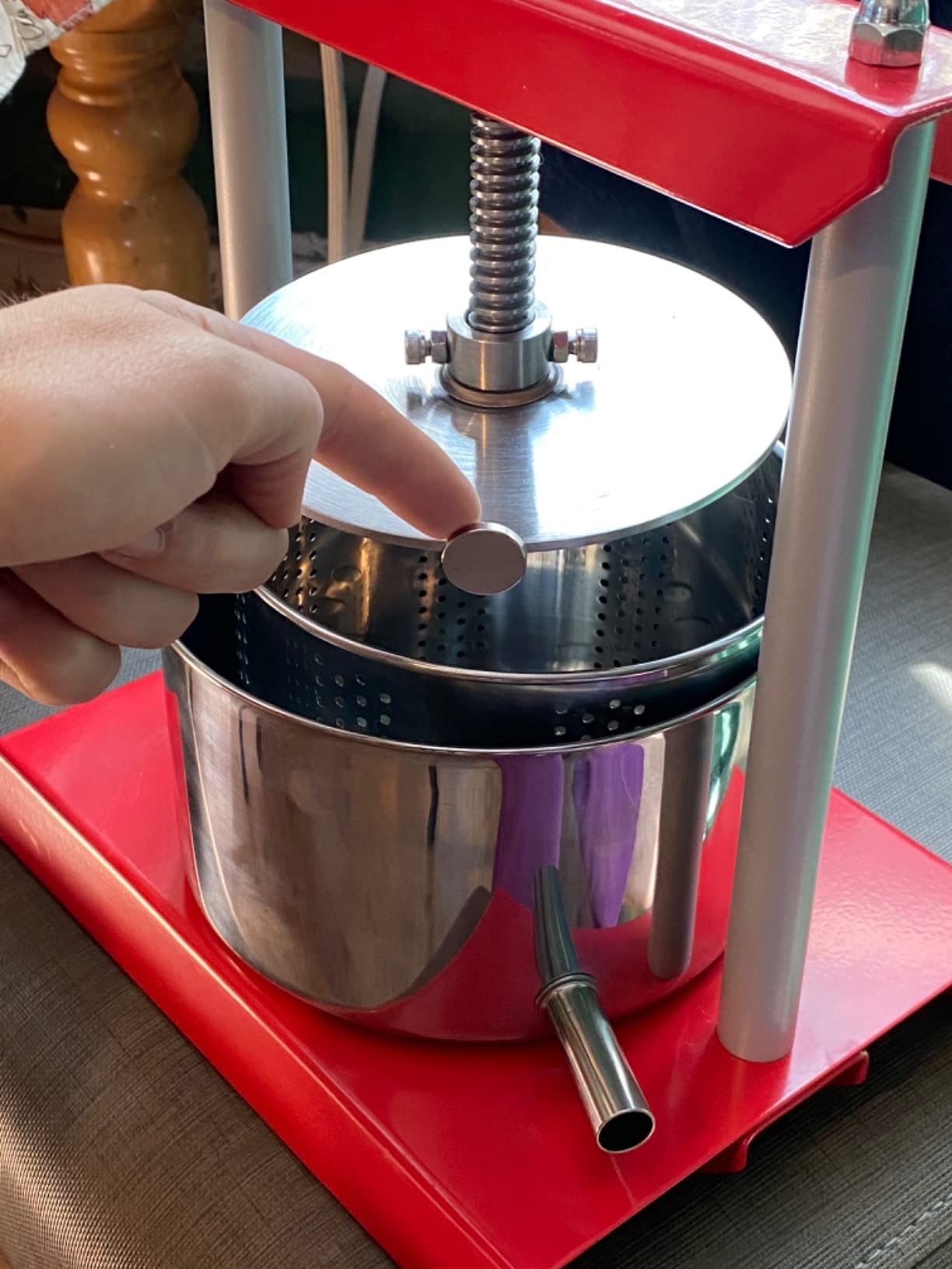 SQUEEZE master Cheese Tincture Herb Fruit Wine Manual Press - 0.53 Gallon/ 2 Litre - Power Ball Handle - Stainless Steel & Iron for Juice, Cider, Wine, Olive Oil customer photo 2