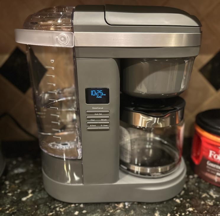 KitchenAid 12 Cup Drip Coffee Maker with Spiral Showerhead and Programmable Warming Plate - KCM1209 customer photo 2