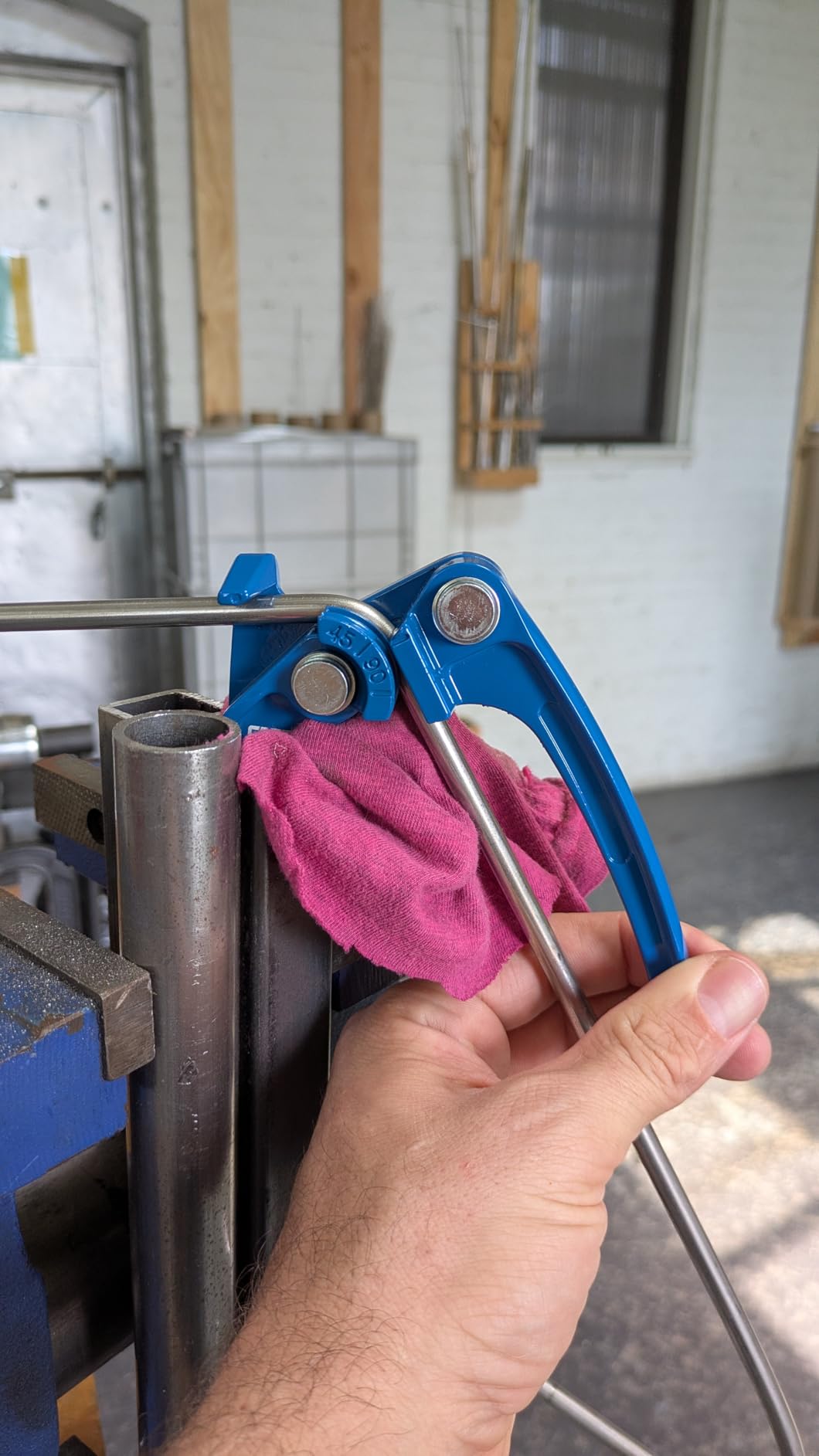 Capri Tools Tube Bender, 1/8, 3/16 and 1/4 in. (CP21105) customer photo 1