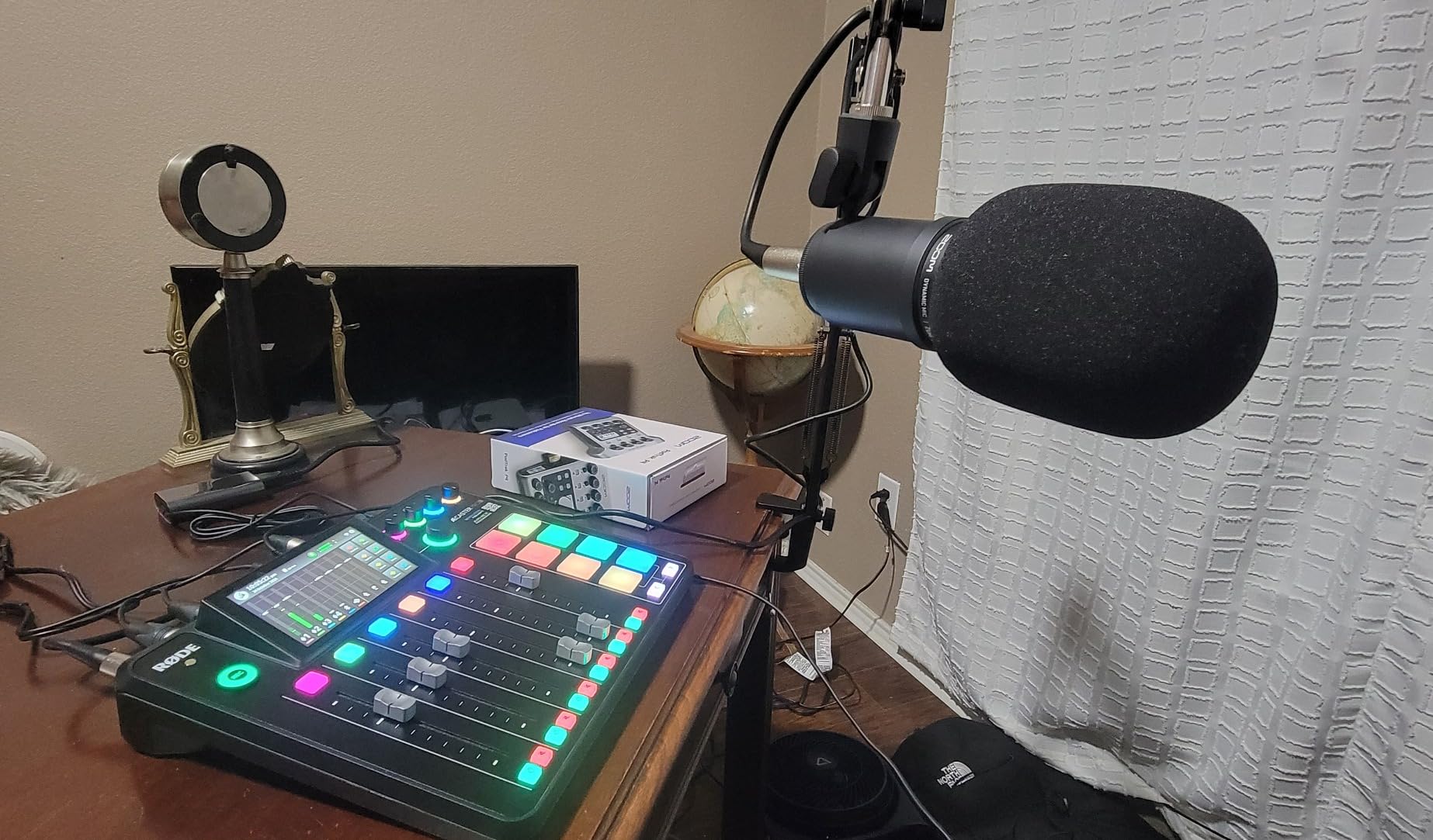Zoom ZDM-1 Podcast Mic Pack Includes Dynamic Microphone, Headphones, Tripod, Windscreen, and XLR Cable customer photo 1