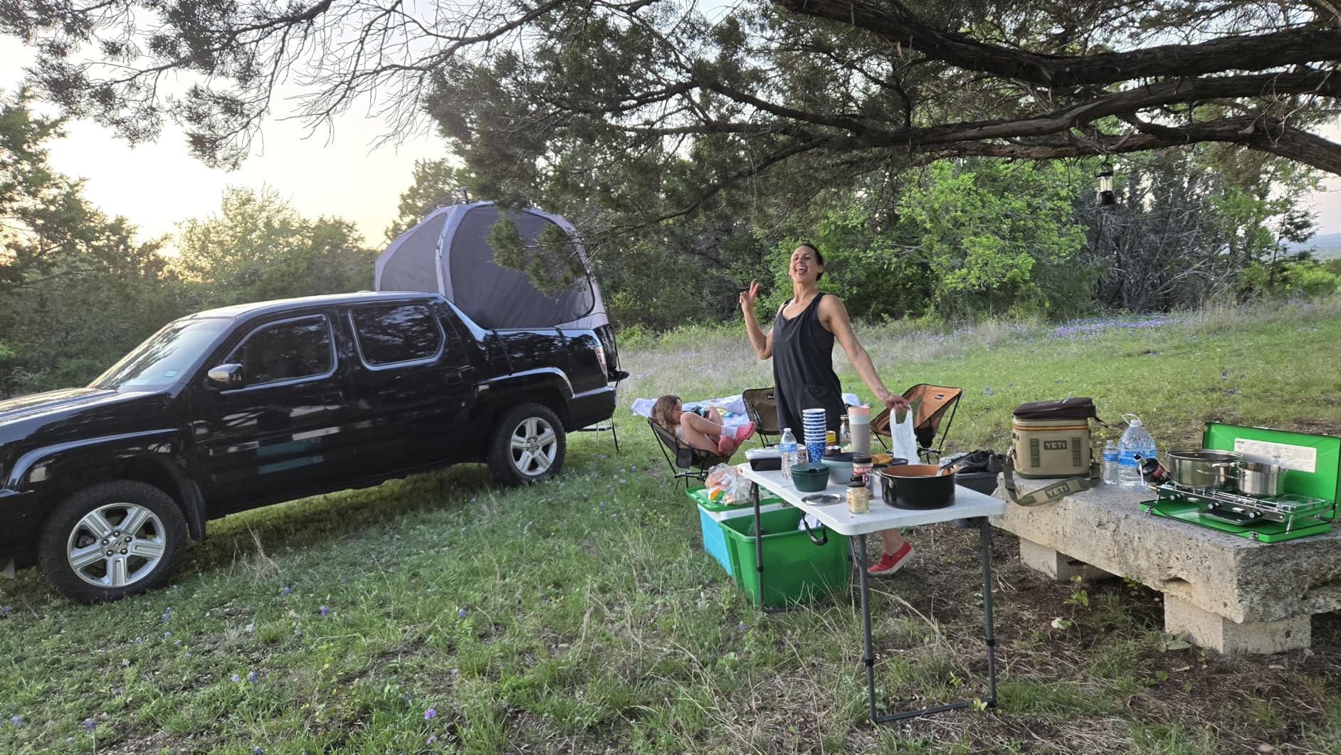 Fofana Pop-Up Truck Bed Tent - Mid-Size, 2-Person, Gray - Quick Setup Pop-Up Tent for Camping - Waterproof Sewn-in Floor & Camping Gear Organization - Mesh Windows & Ventilation for Truck Bed Dome customer photo 1
