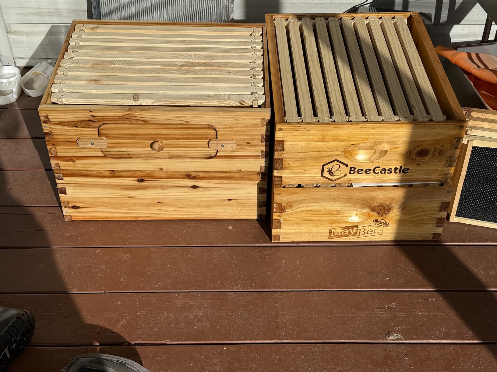 10-Frame Beehive Box Langstroth Medium Super Bee Box for Sale Wax Coated Bee Hives Includes Wooden Frames & Waxed Foundations (Assembled) customer photo 1