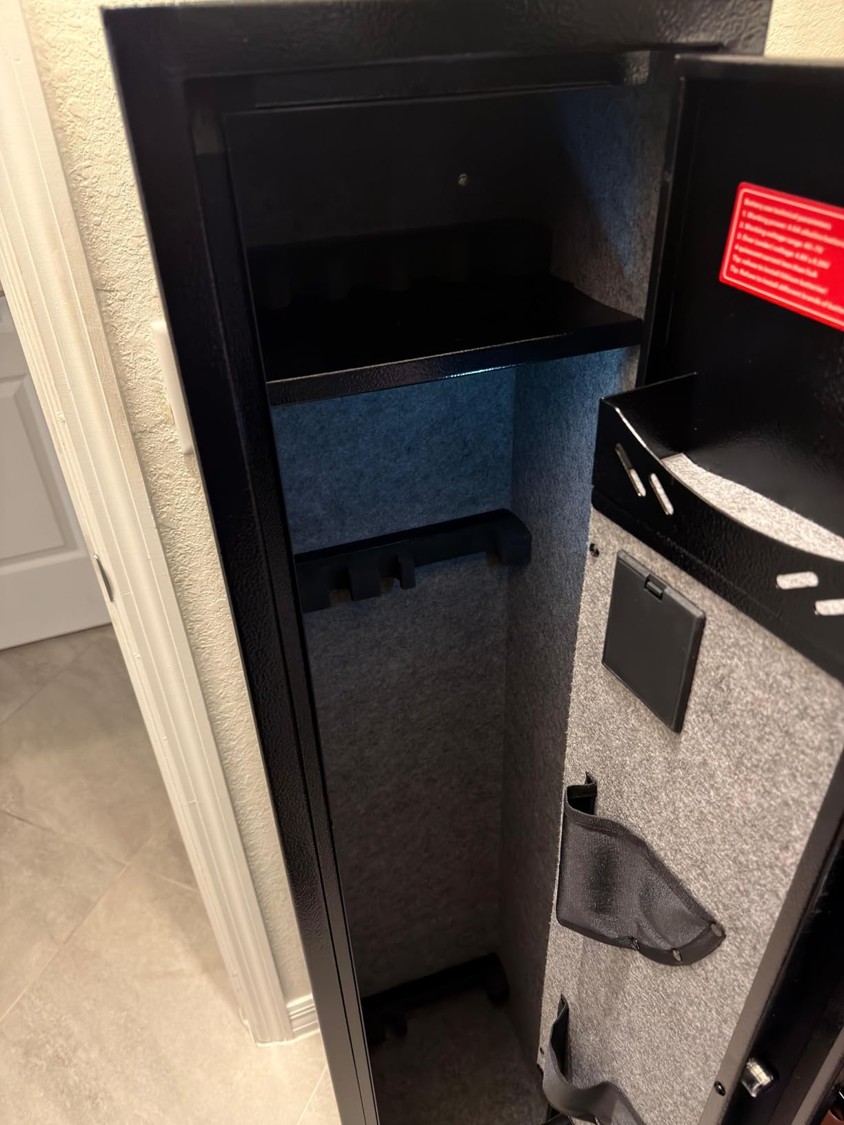 Kaer Gun Safe,Rifle Safe,4-5 Biometric Long Gun Safes for Rifles and Pistols,Gun Cabinet for Rifles and Shotguns with Fingerprint/Digital Keypad/Removable Shelf for Home,Garage,Office customer photo 1